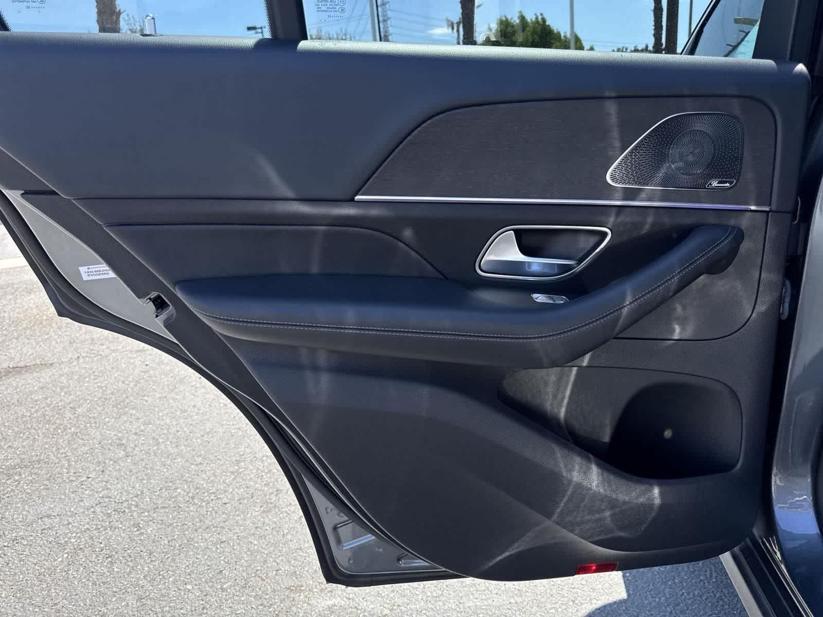 Thumbnail: 2022 Mercedes-Benz GLE - 28