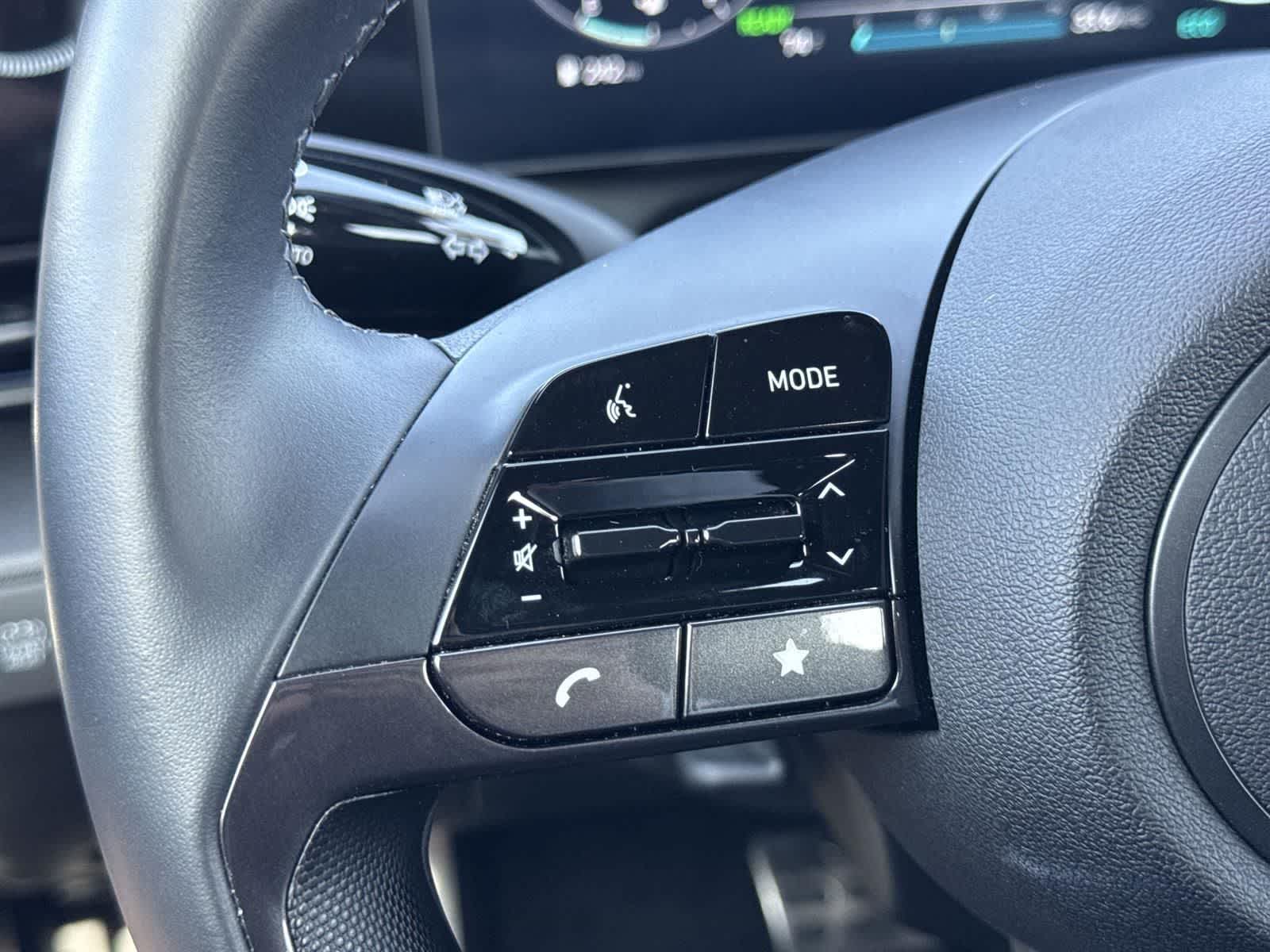 Thumbnail: 2025 Hyundai Elantra - 10