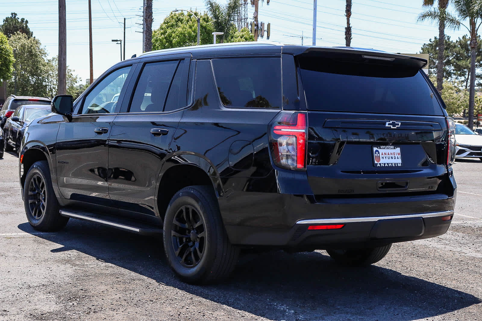 Thumbnail: 2024 Chevrolet Tahoe - 6