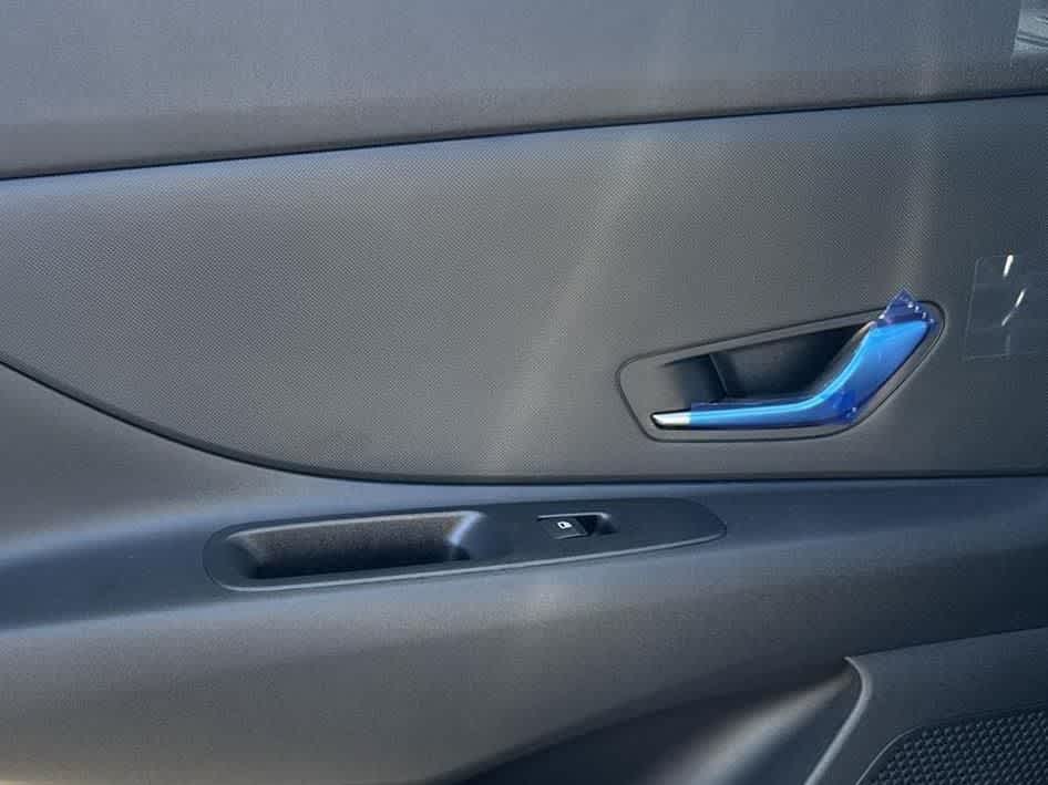 Thumbnail: 2025 Hyundai Elantra - 29