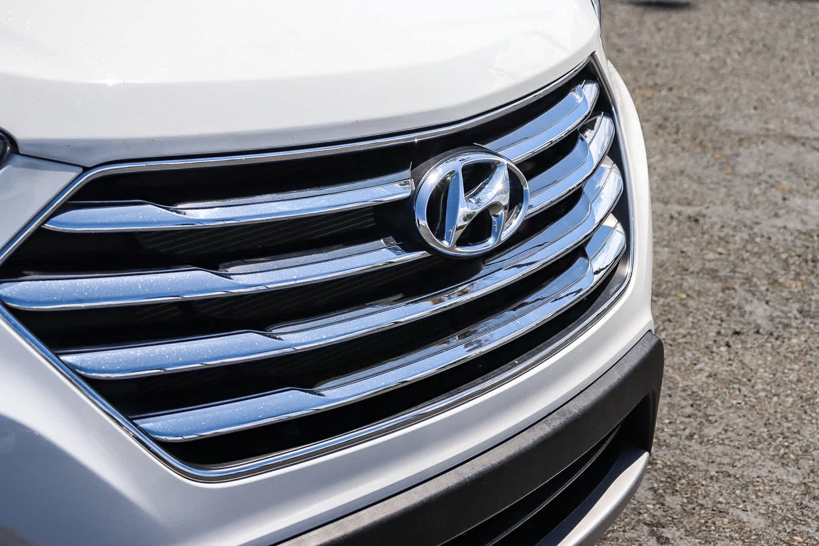 2016 Hyundai Santa Fe Limited photo 4