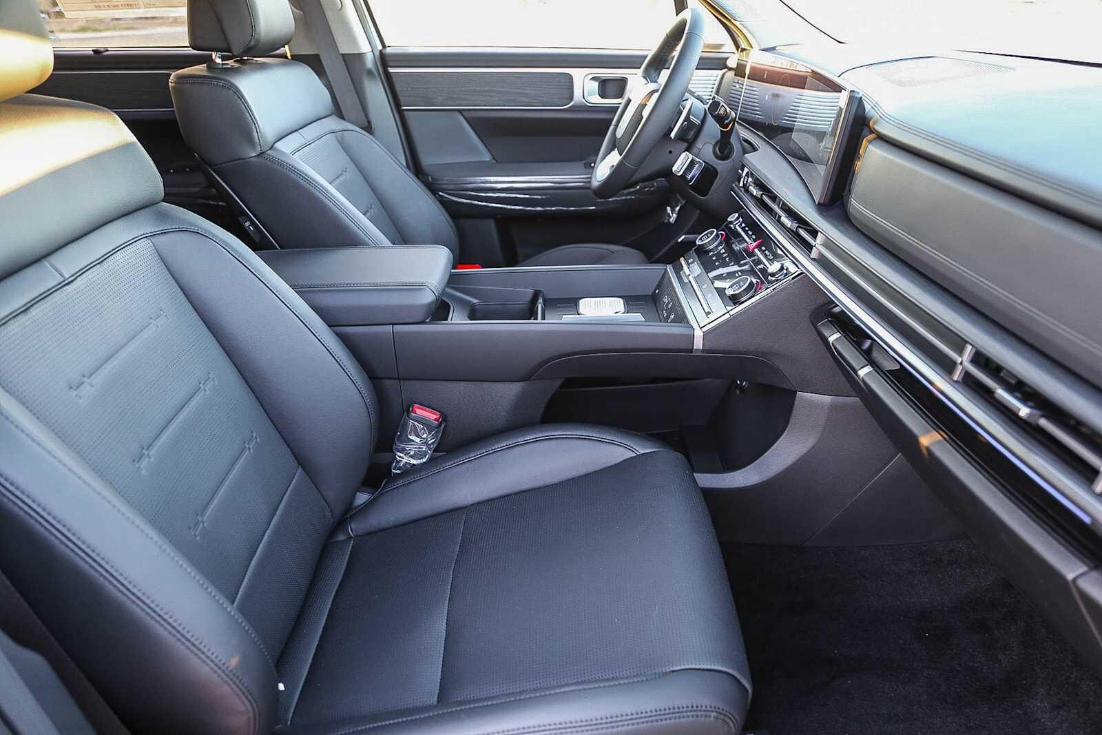 Thumbnail: 2026 Hyundai Santa Fe - 16