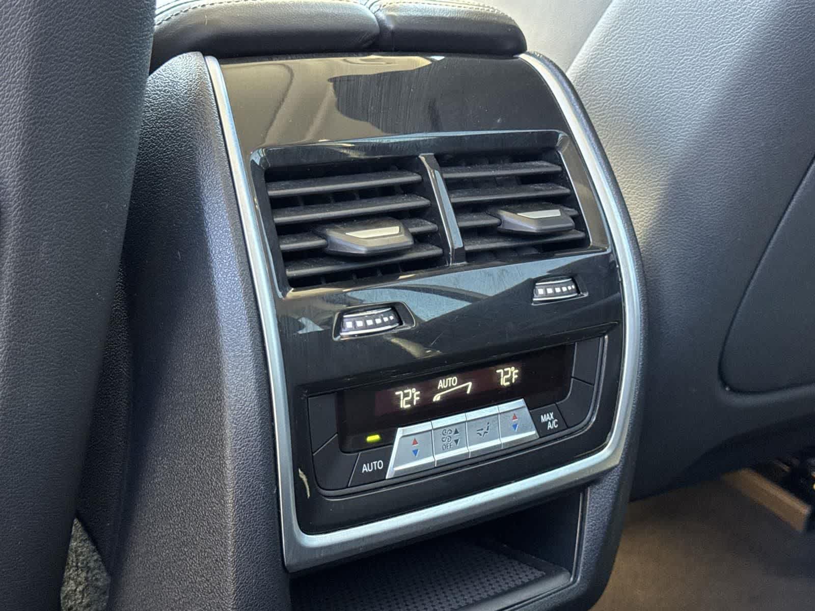 Thumbnail: 2023 BMW X7 - 35