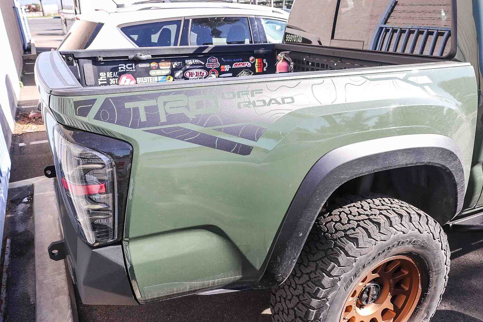 Thumbnail: 2021 Toyota Tacoma - 7