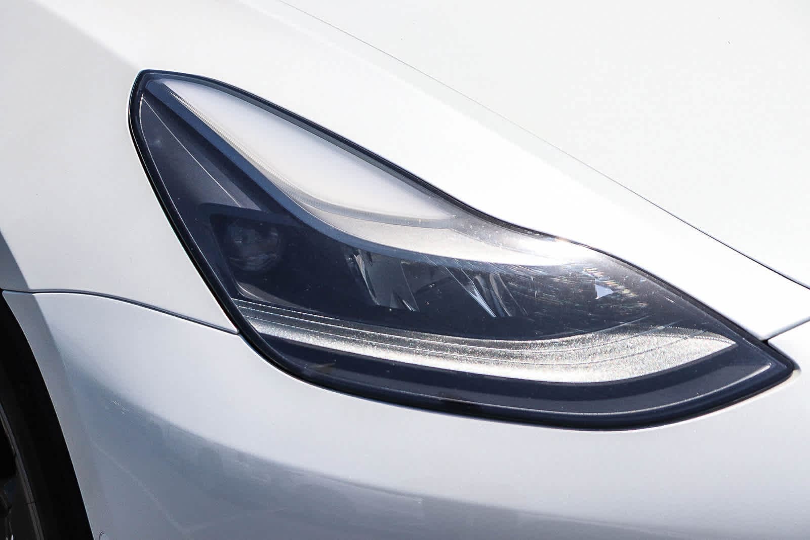 Thumbnail: 2021 Tesla Model 3 - 4