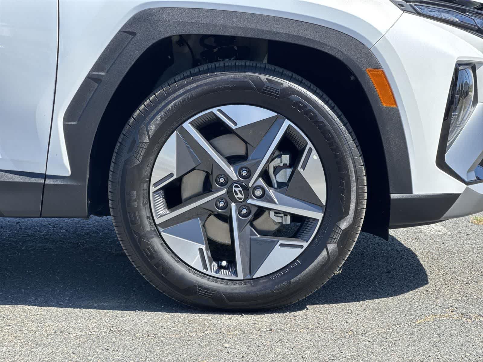 Thumbnail: 2025 Hyundai Tucson - 40