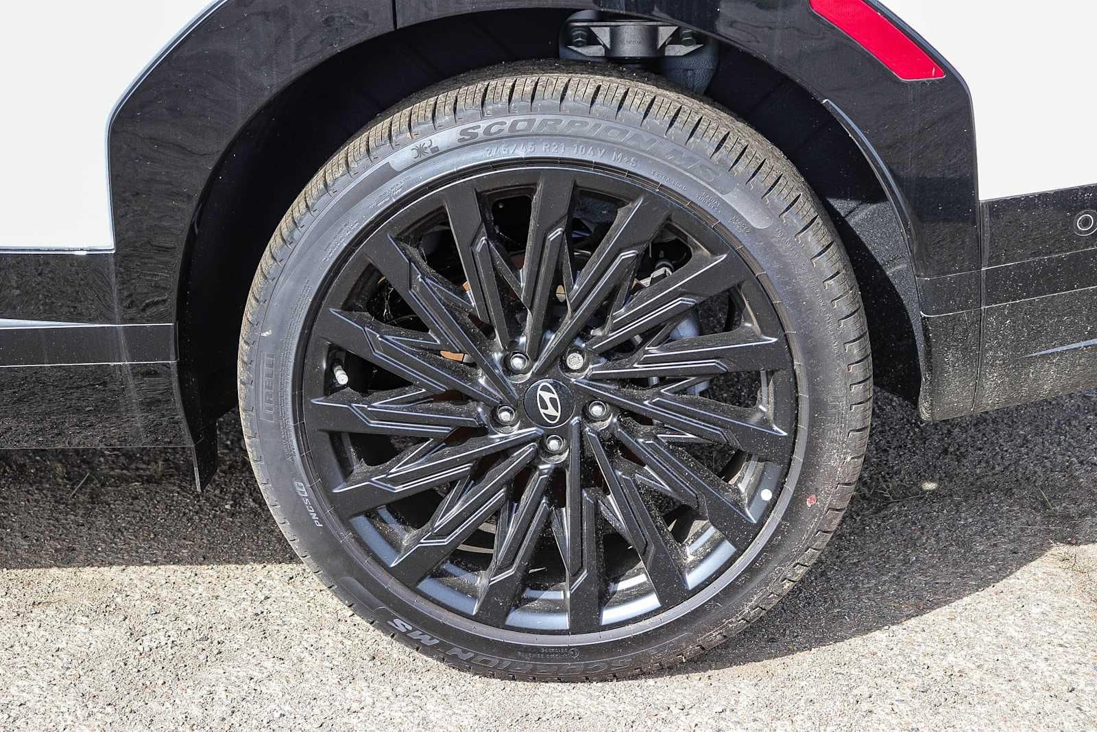 Thumbnail: 2025 Hyundai Santa Fe - 11