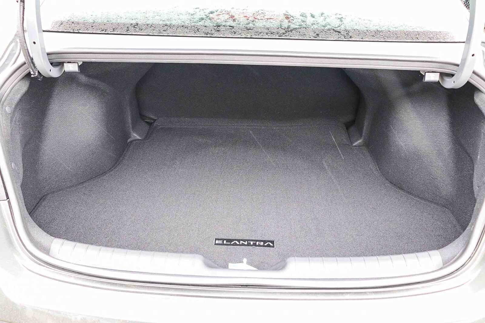 Thumbnail: 2026 Hyundai Elantra - 13