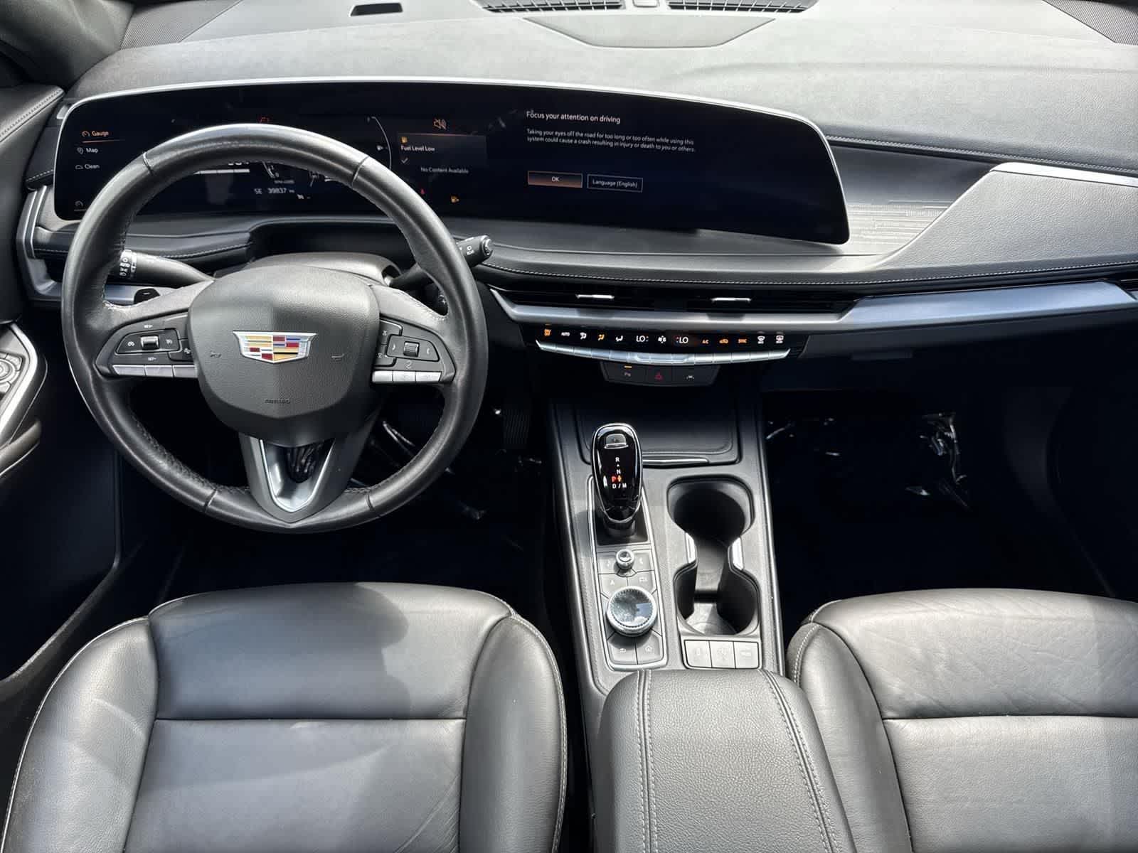 Thumbnail: 2024 Cadillac XT4 - 8