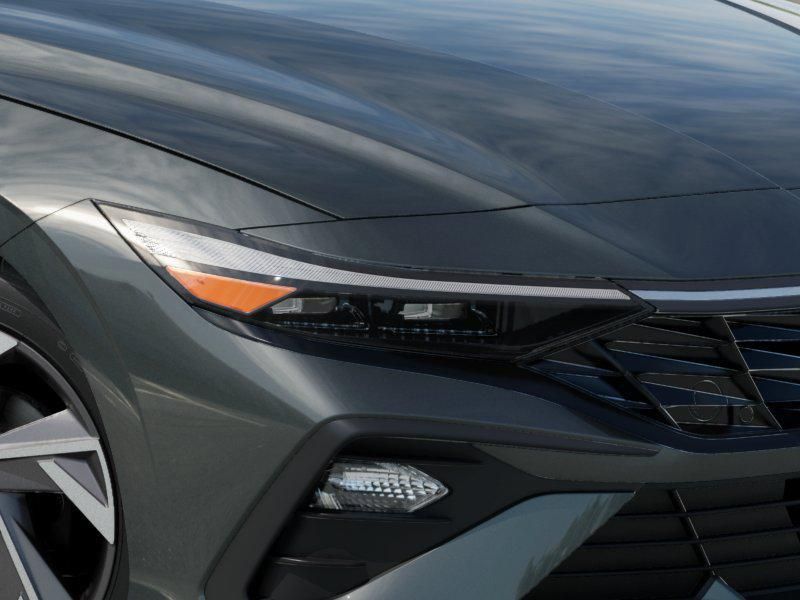 Thumbnail: 2025 Hyundai Elantra - 16