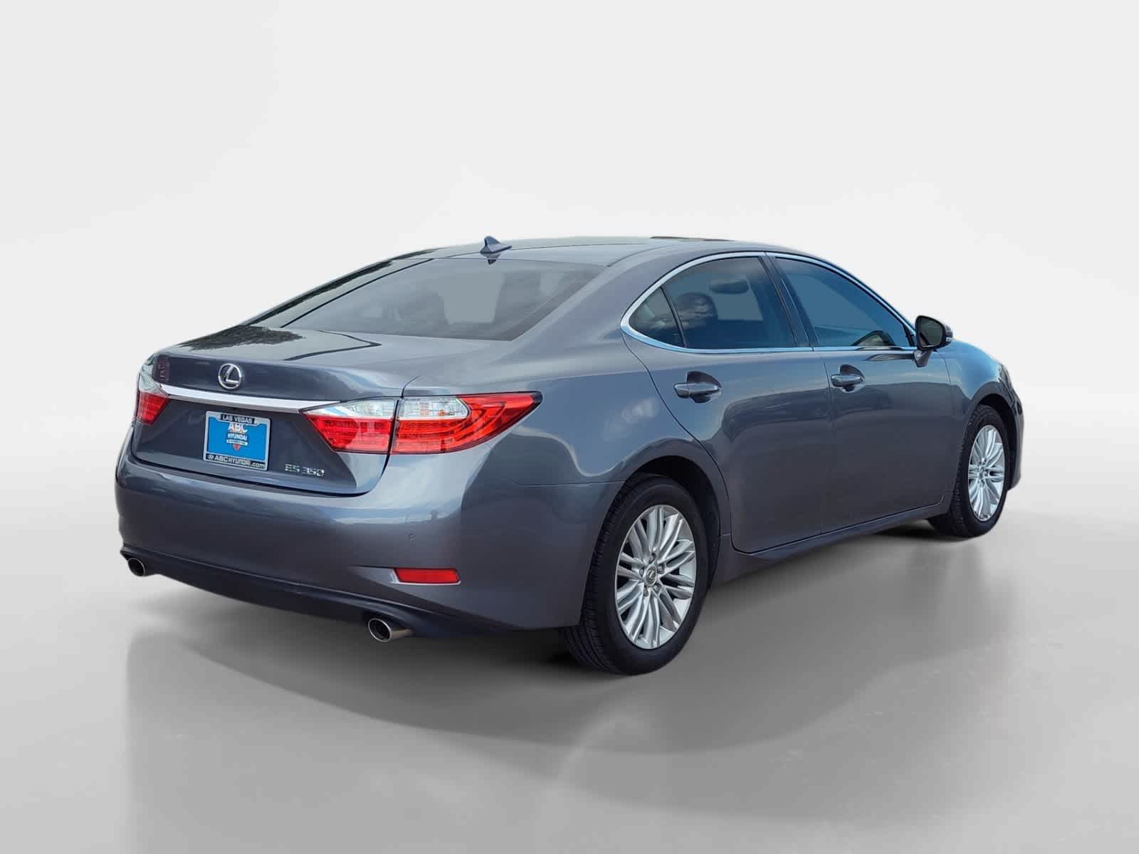 Thumbnail: 2014 Lexus ES - 5