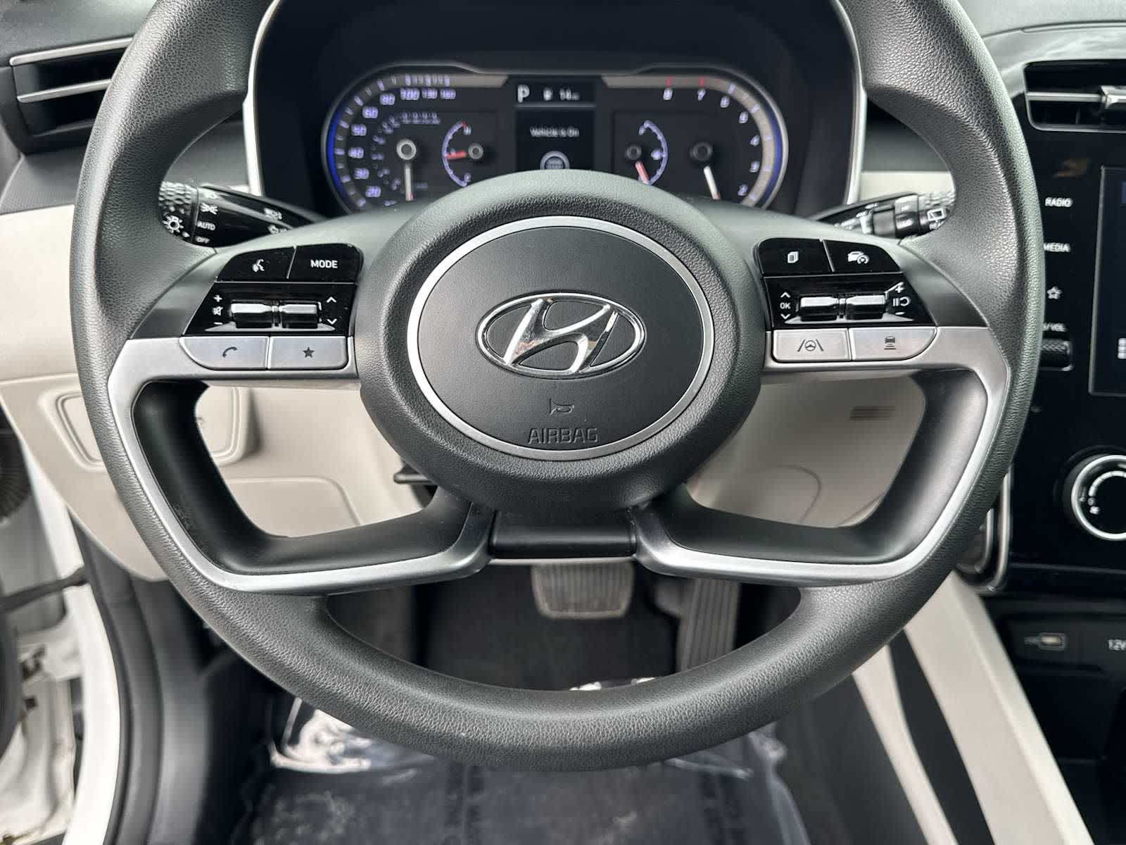 Thumbnail: 2023 Hyundai Tucson - 22