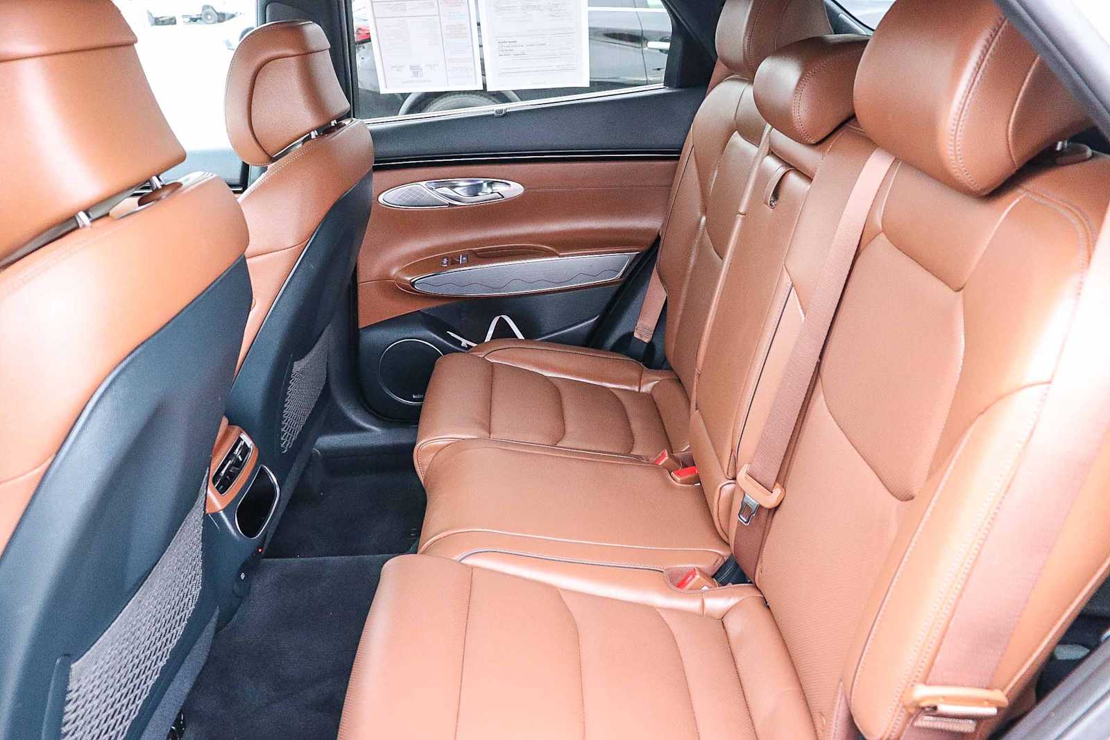 Thumbnail: 2023 Genesis GV70 - 20