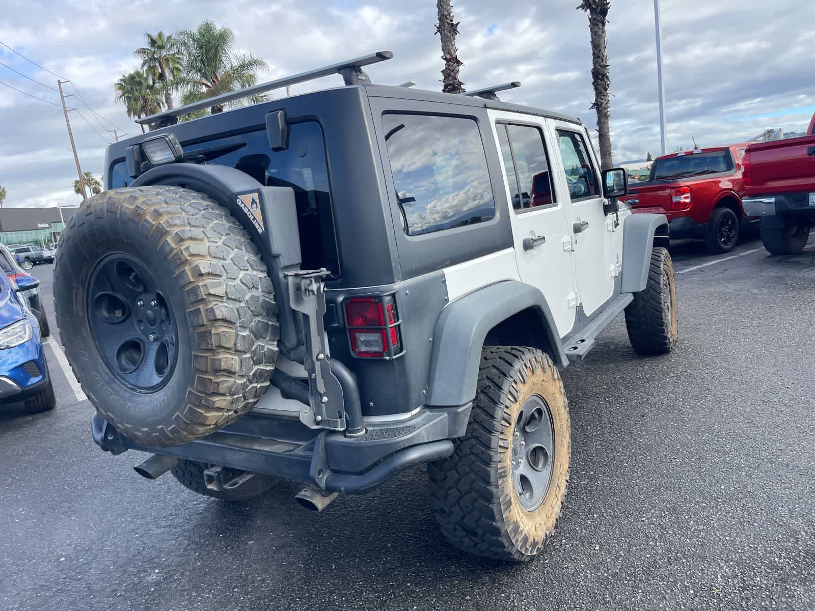 Thumbnail: 2014 Jeep Wrangler - 3