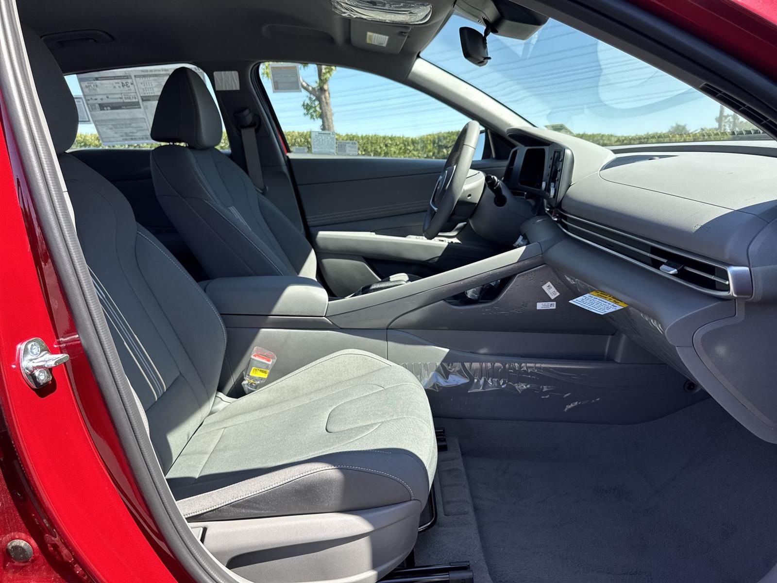 Thumbnail: 2025 Hyundai Elantra - 35