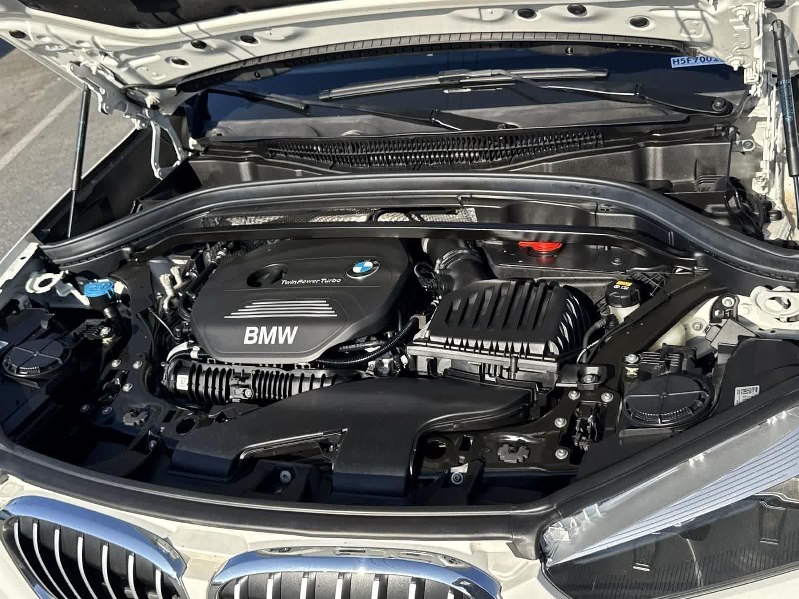 Thumbnail: 2017 BMW X1 - 13