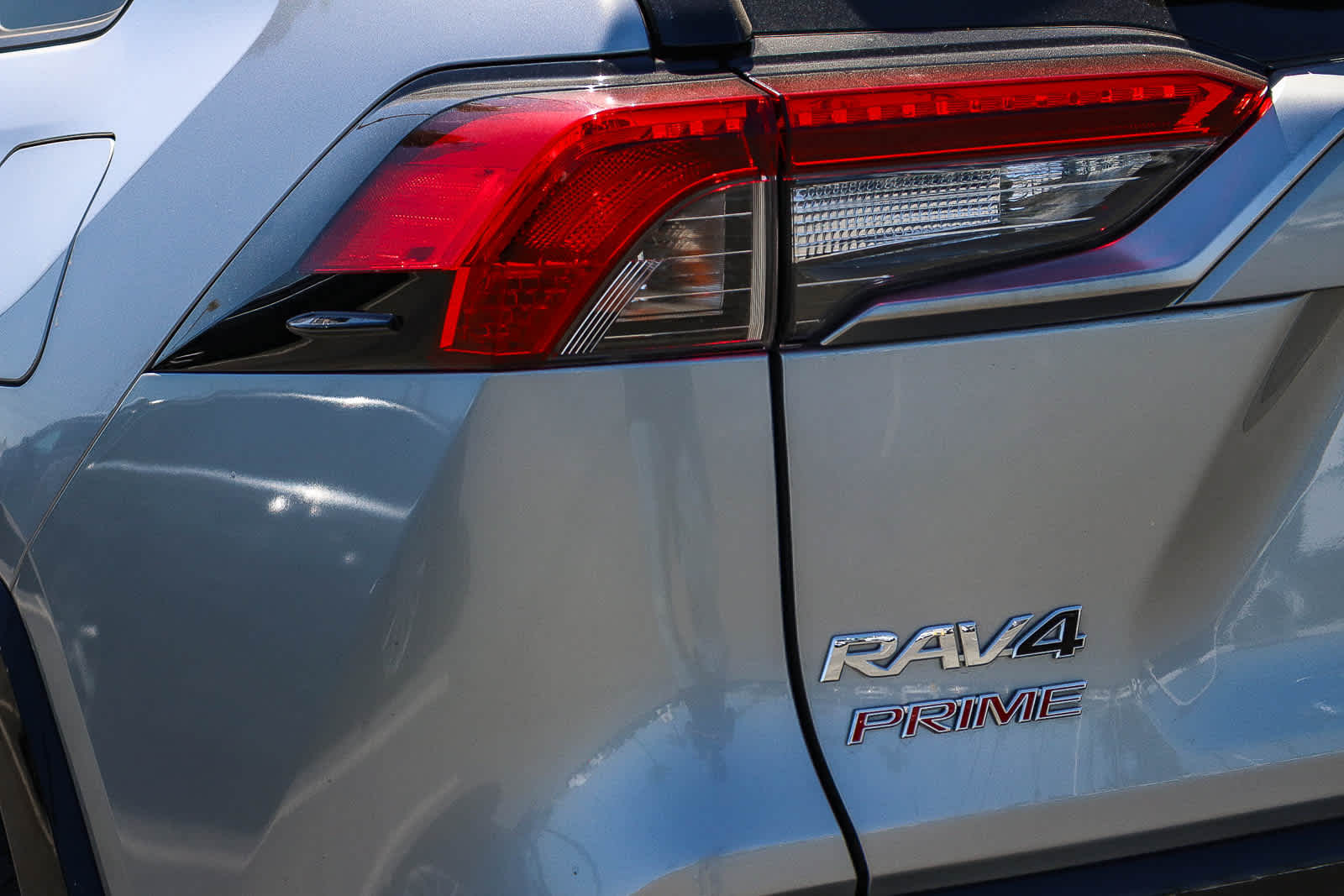 Thumbnail: 2021 Toyota RAV4 - 6