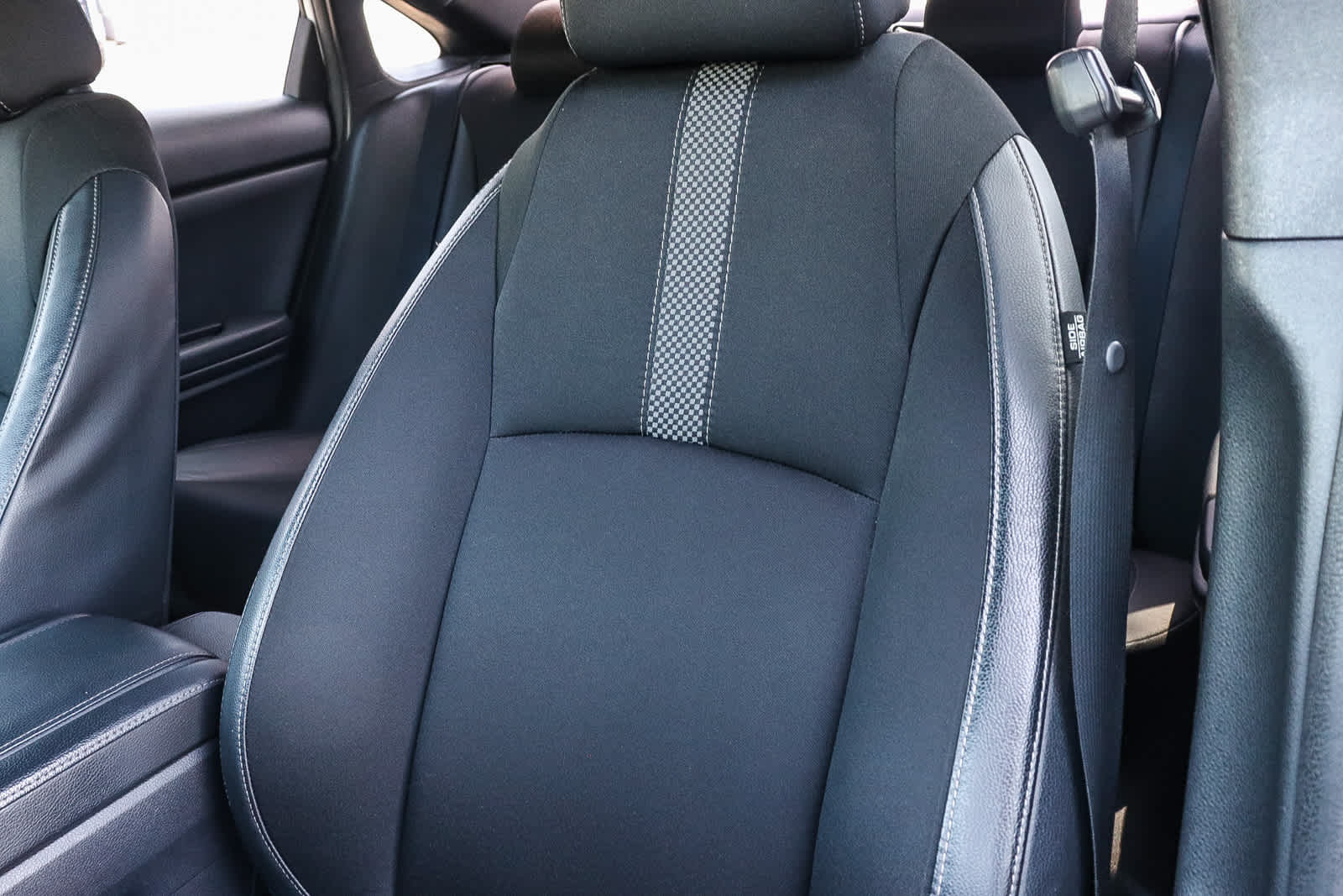 Thumbnail: 2019 Honda Civic - 33