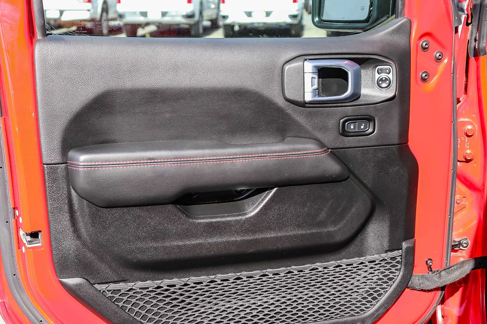 Thumbnail: 2022 Jeep Gladiator - 32