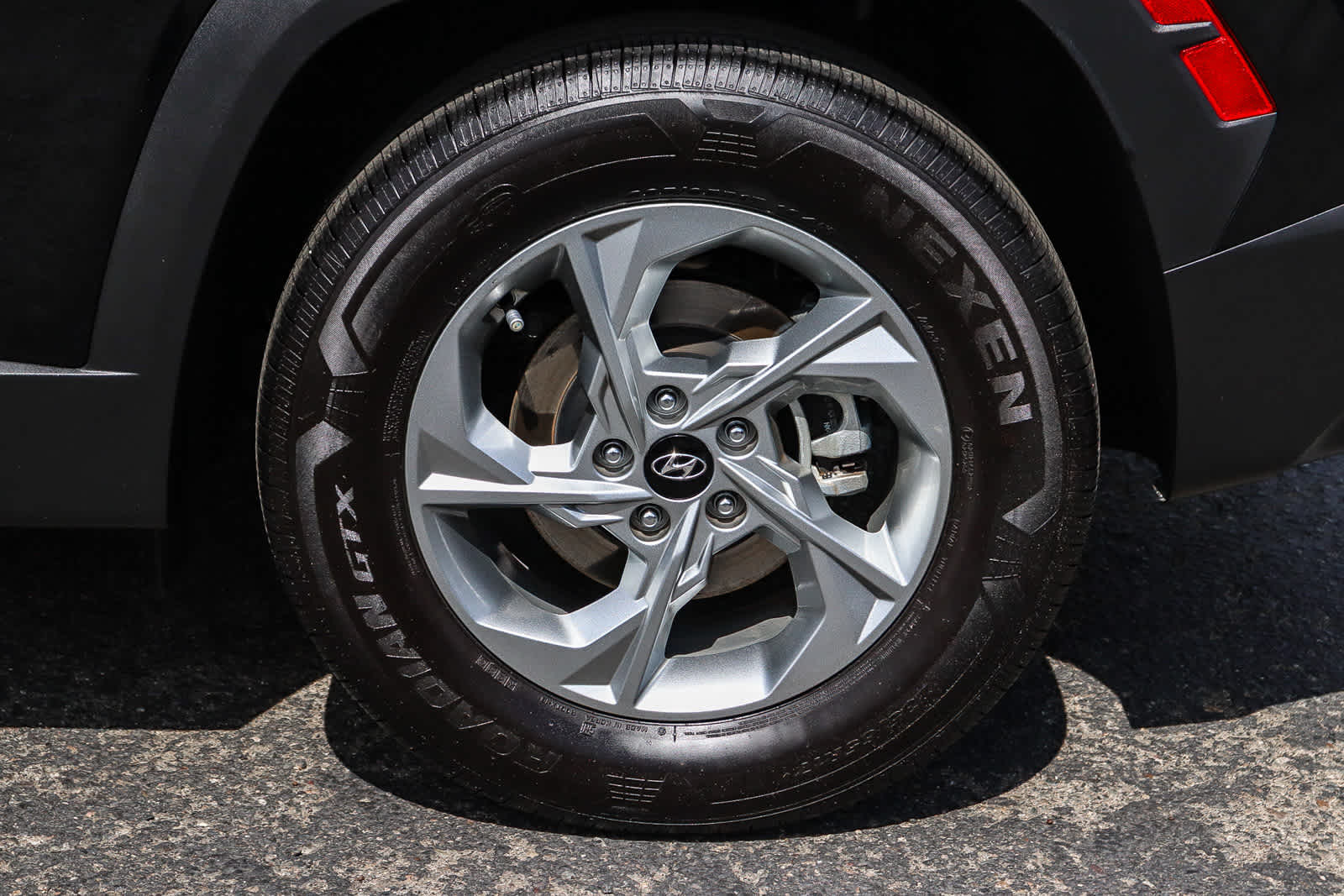 Thumbnail: 2024 Hyundai Tucson - 11