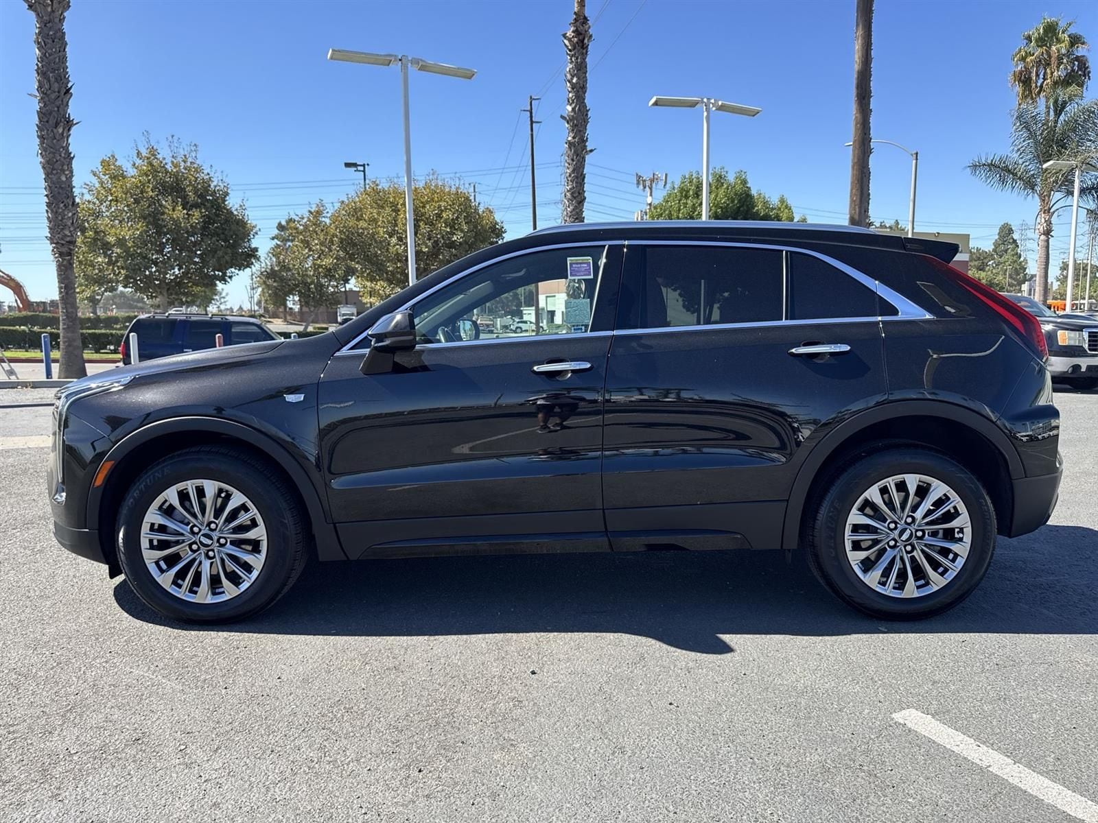 Thumbnail: 2024 Cadillac XT4 - 5