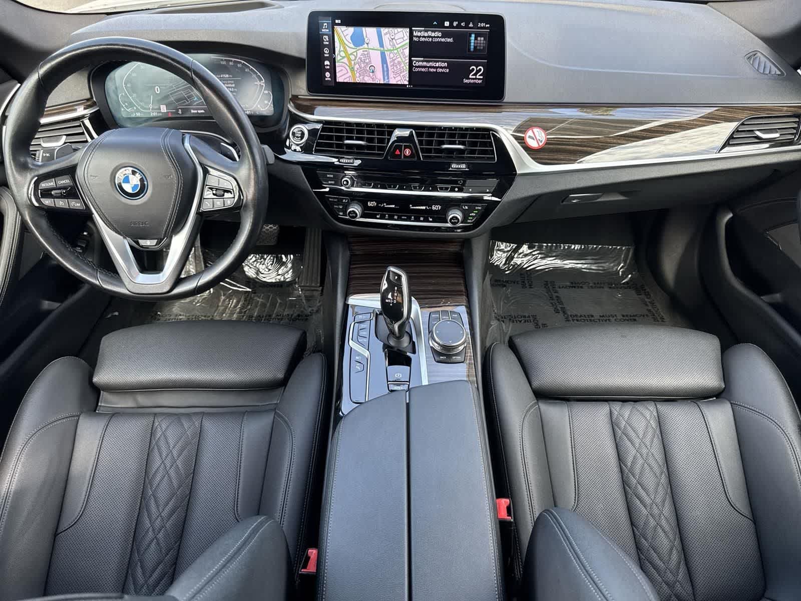 Thumbnail: 2023 BMW 5 Series - 9