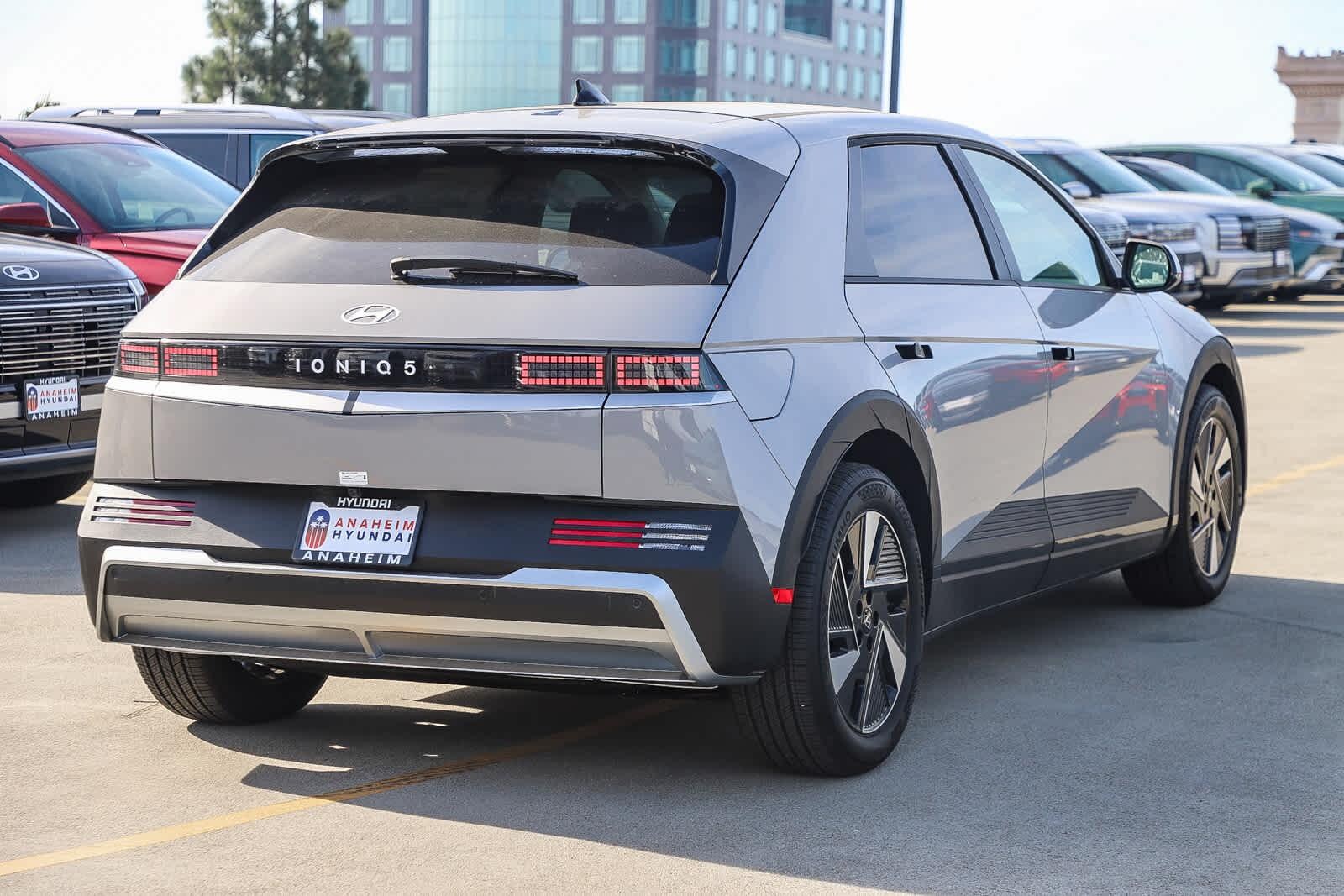 Thumbnail: 2026 Hyundai Ioniq 5 - 6