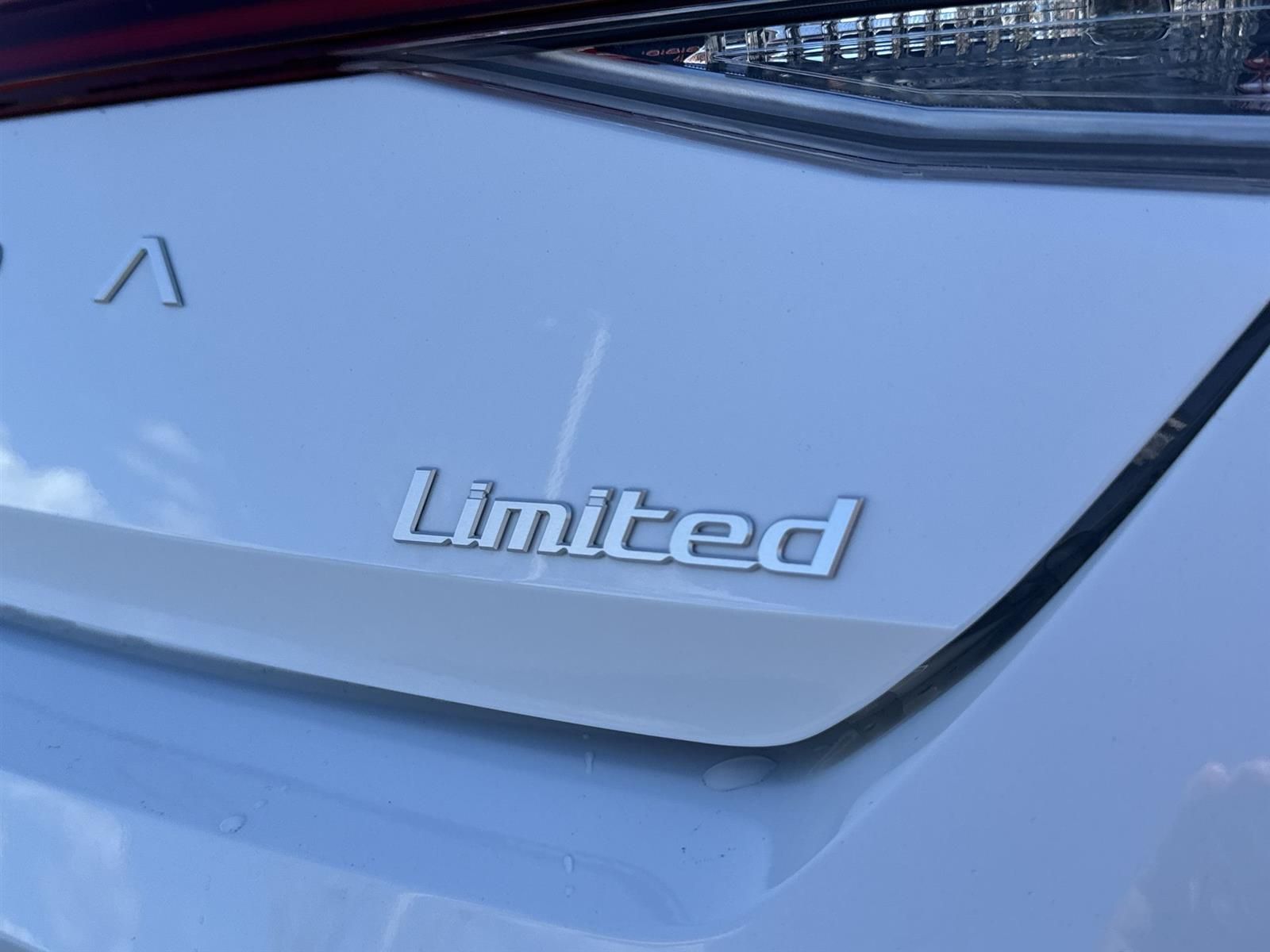 Thumbnail: 2025 Hyundai Elantra - 8