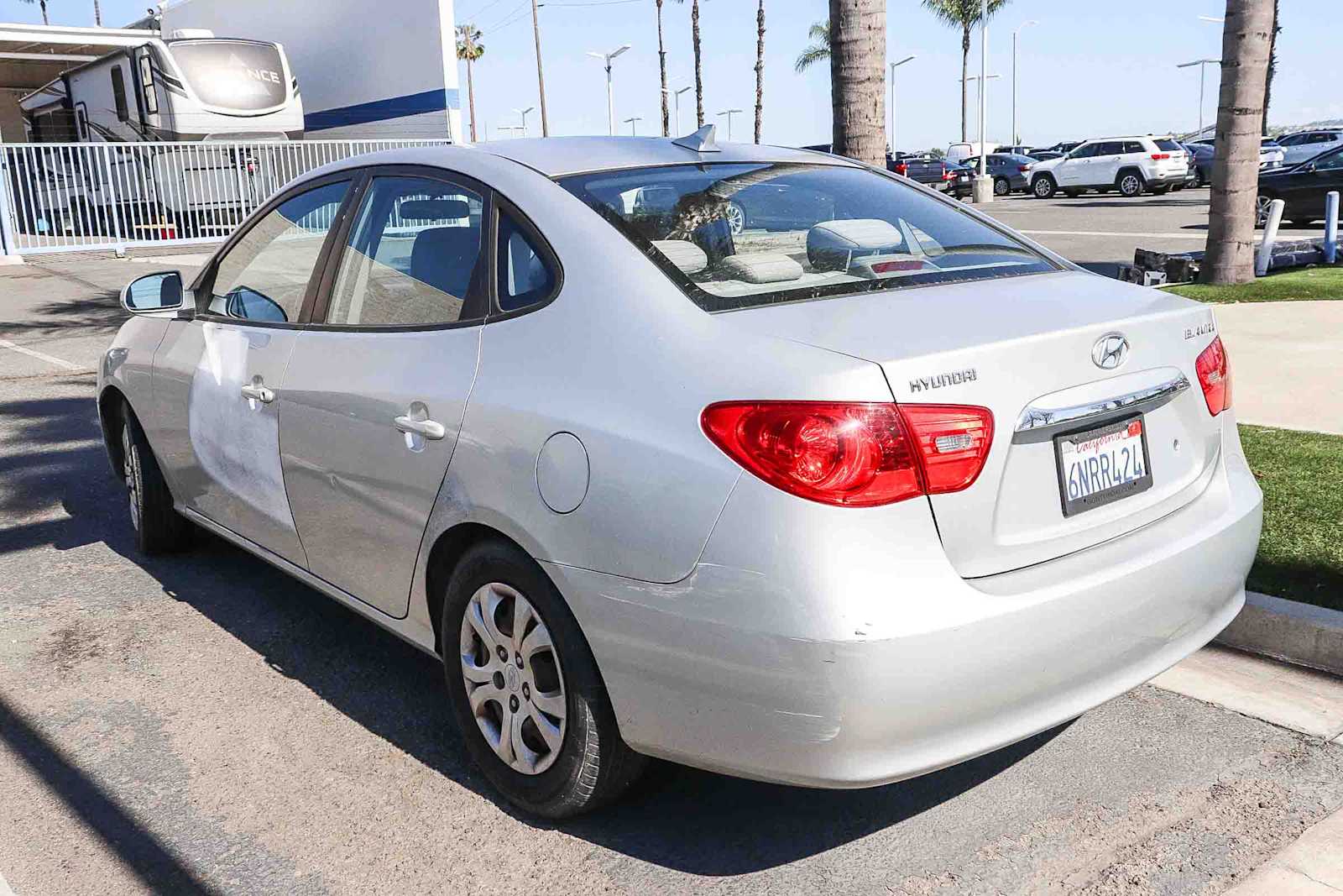 Thumbnail: 2010 Hyundai Elantra - 4