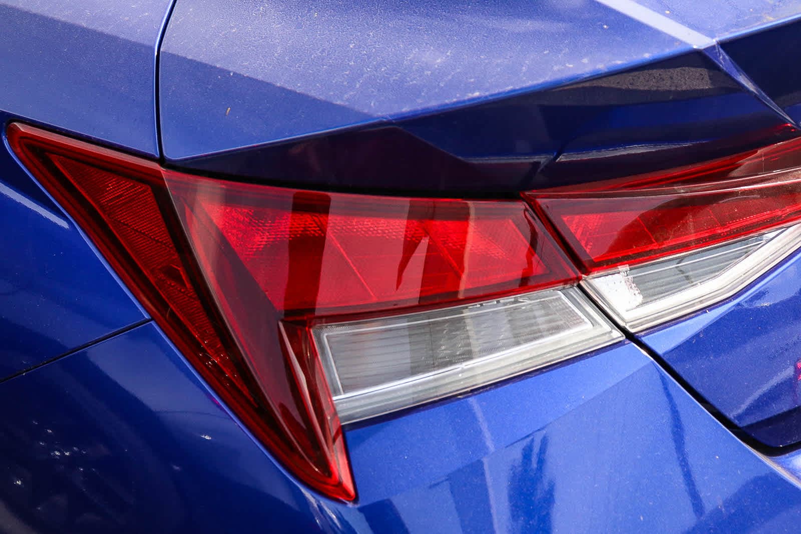 Thumbnail: 2022 Hyundai Elantra - 7