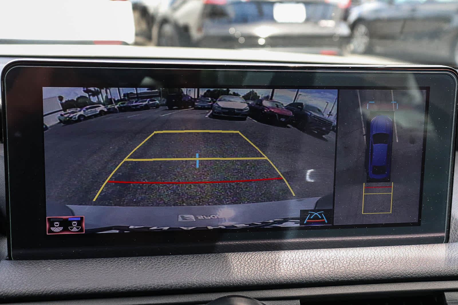 Thumbnail: 2024 Lexus IS - 37