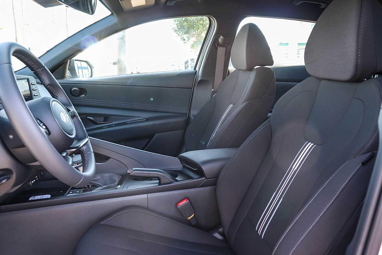 Thumbnail: 2026 Hyundai Elantra - 21