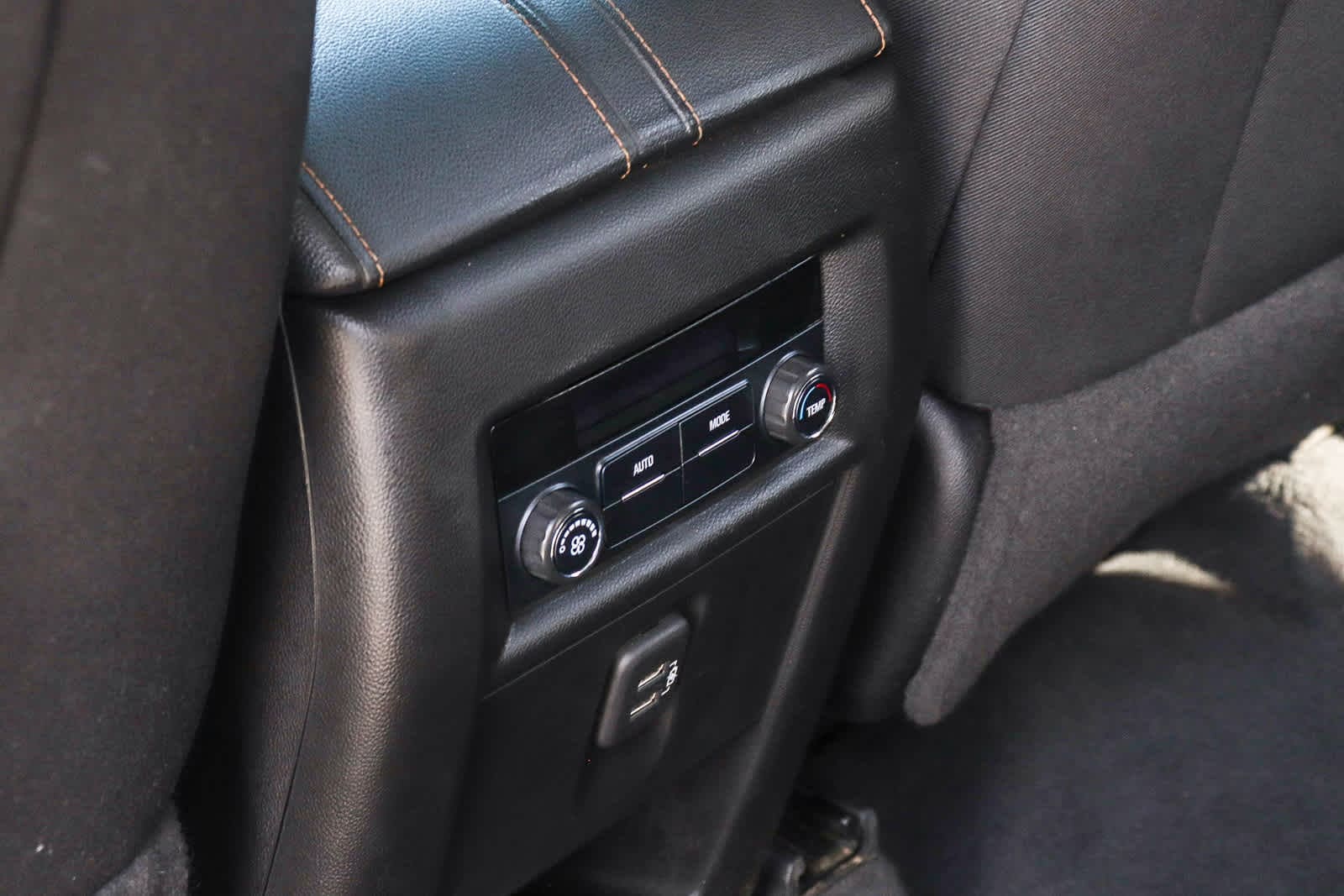 Thumbnail: 2021 Chevrolet Traverse - 20