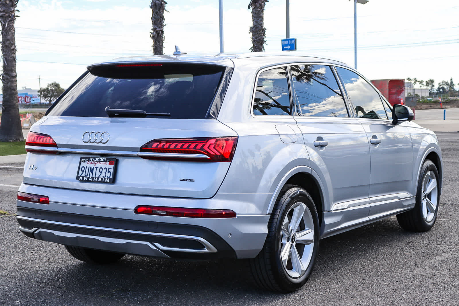Thumbnail: 2022 Audi Q7 - 6