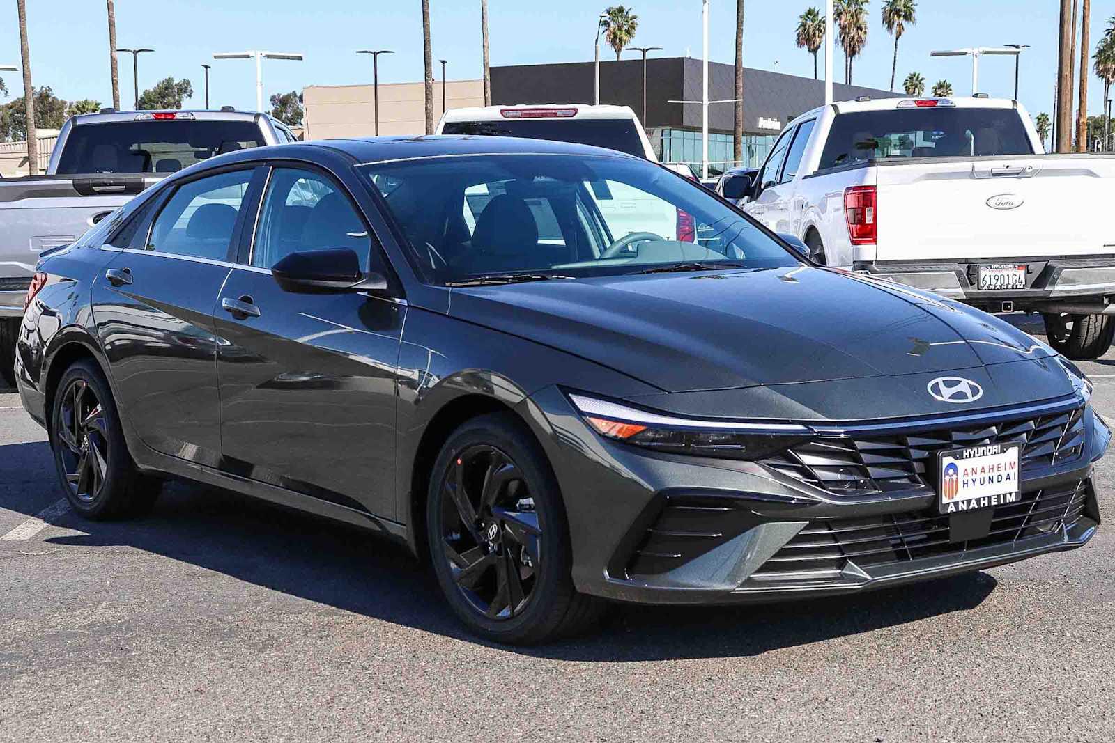 Thumbnail: 2026 Hyundai Elantra - 3