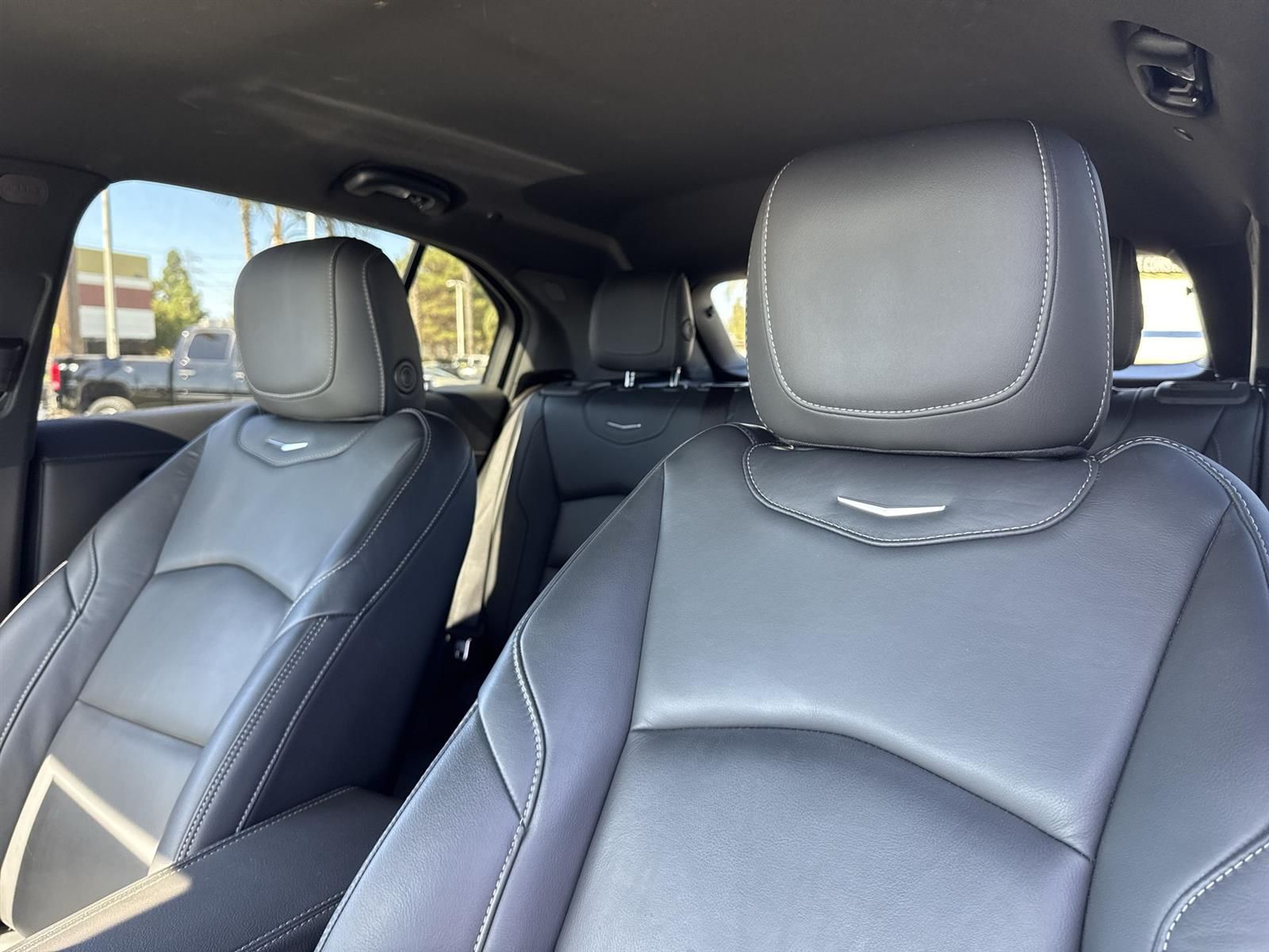 Thumbnail: 2024 Cadillac XT4 - 23