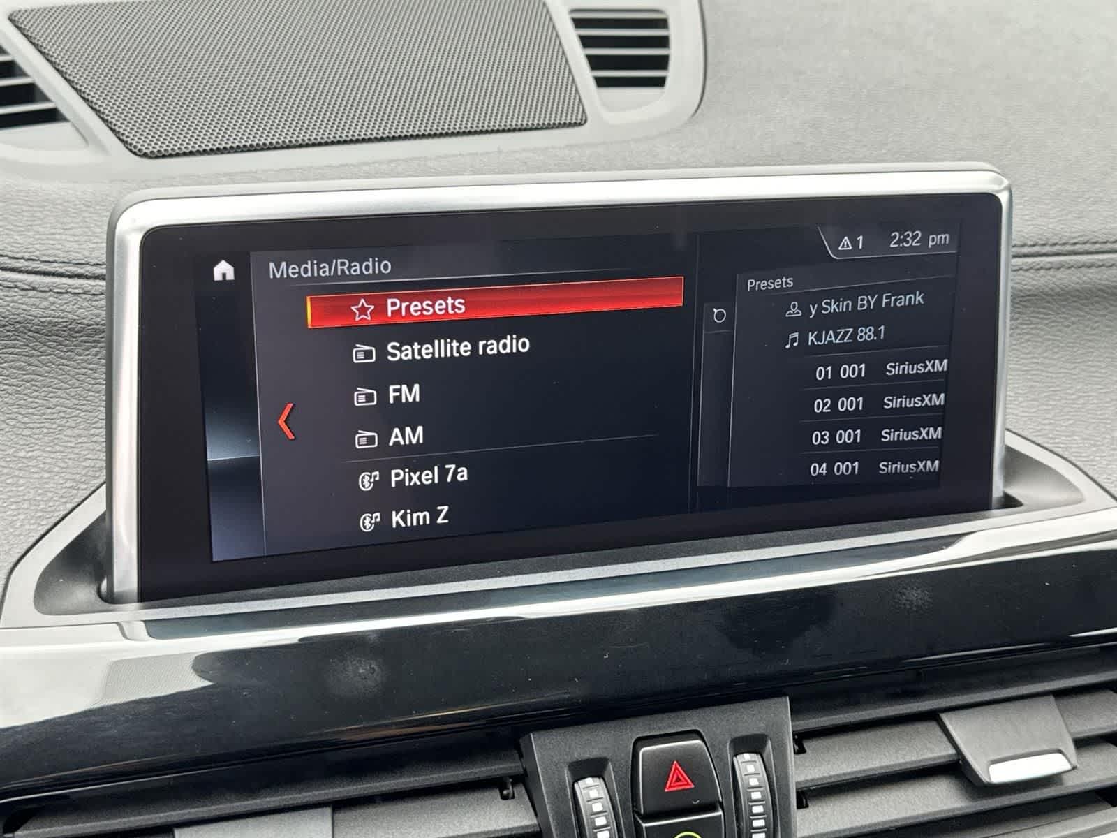 Thumbnail: 2022 BMW X2 - 17