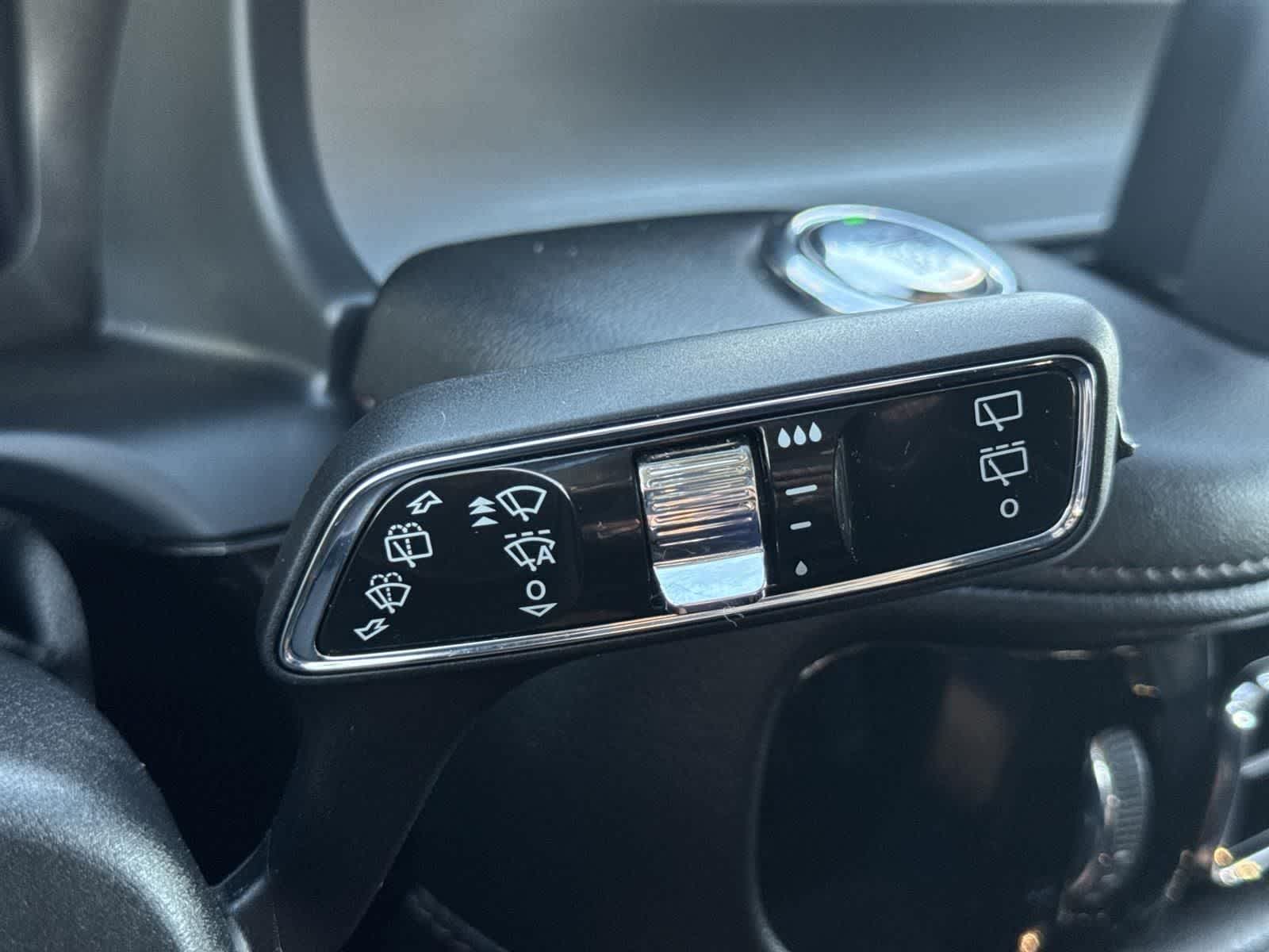 Thumbnail: 2023 Lincoln Aviator - 25