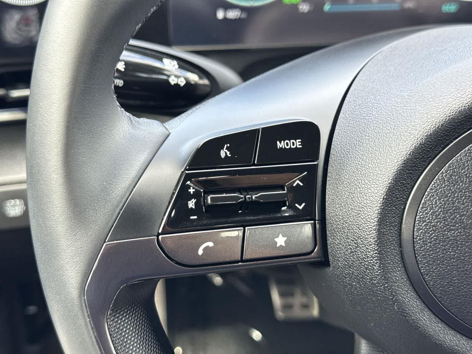 Thumbnail: 2025 Hyundai Elantra - 10