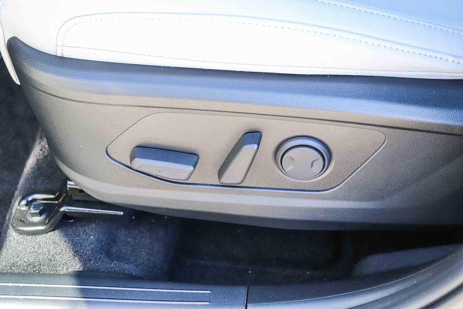 Thumbnail: 2026 Hyundai Santa Cruz - 25