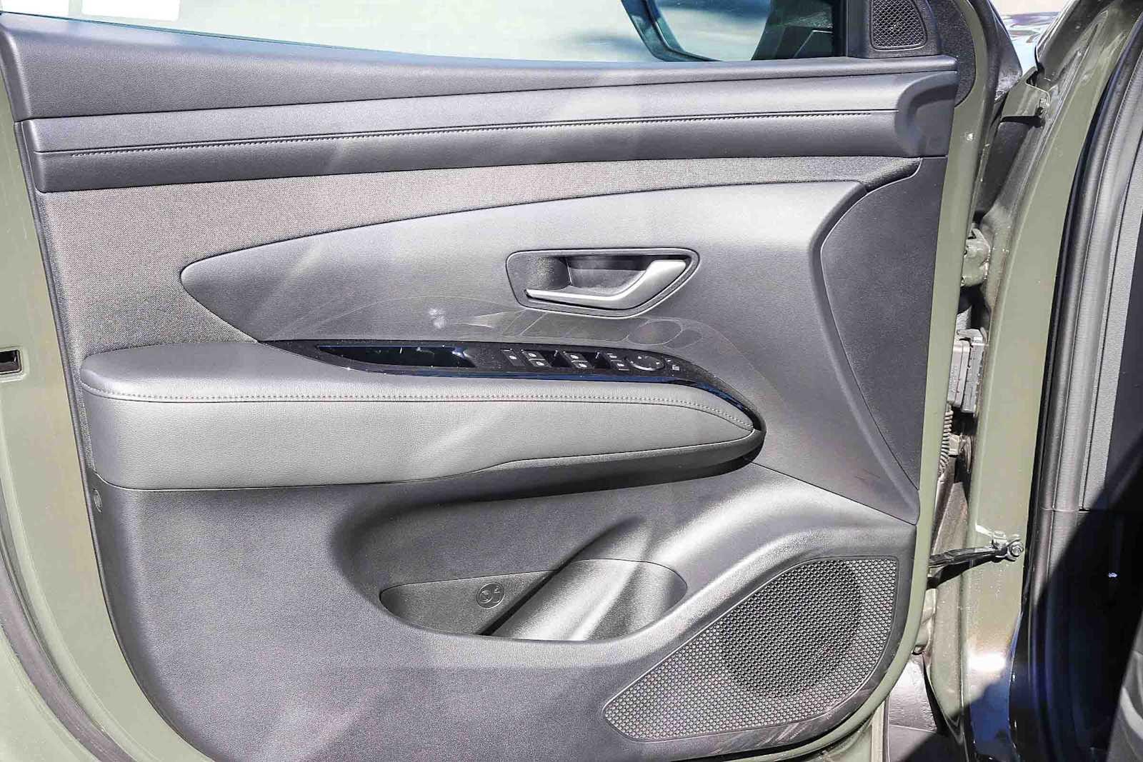 Thumbnail: 2025 Hyundai Santa Cruz - 23