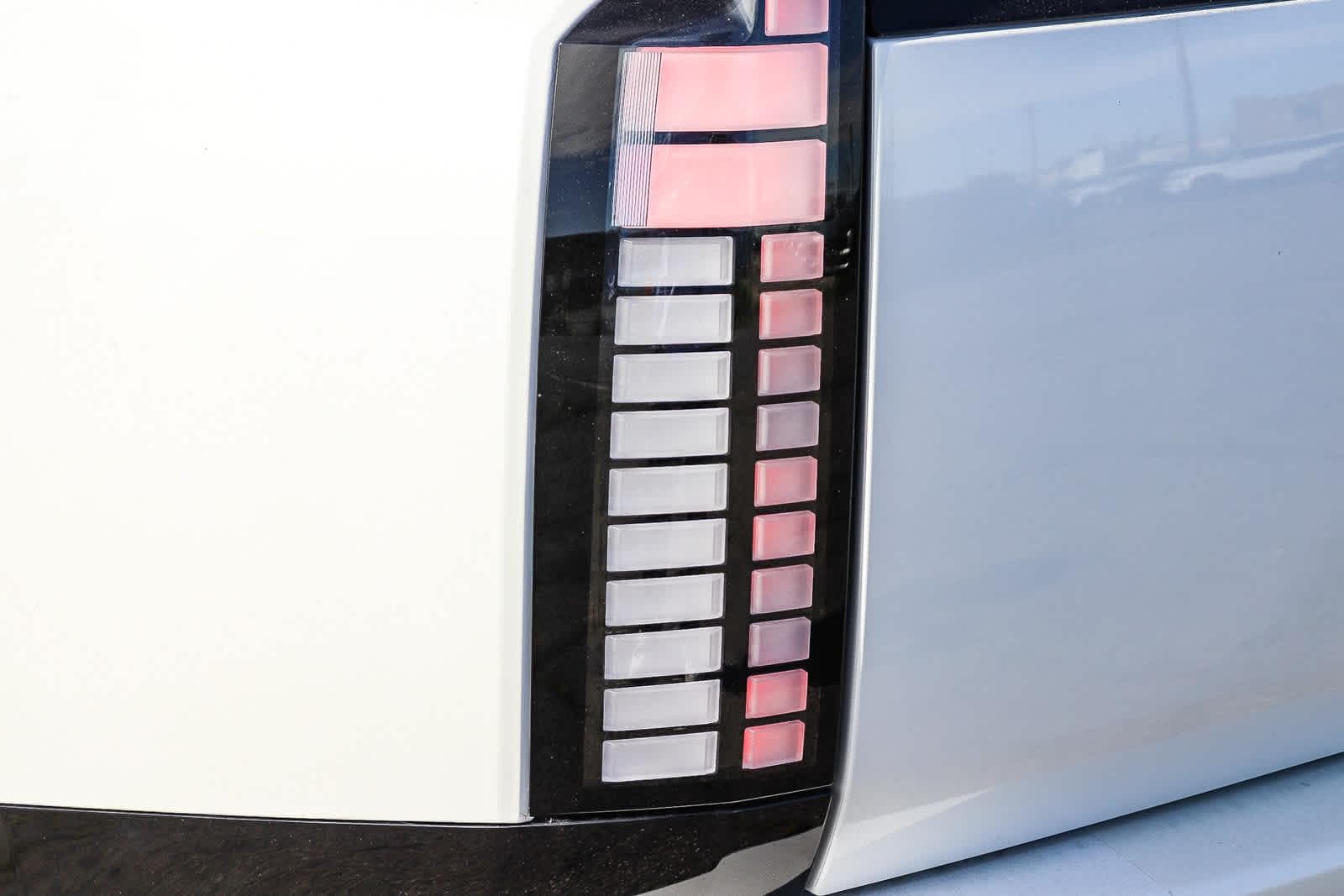 Thumbnail: 2026 Hyundai Ioniq - 9