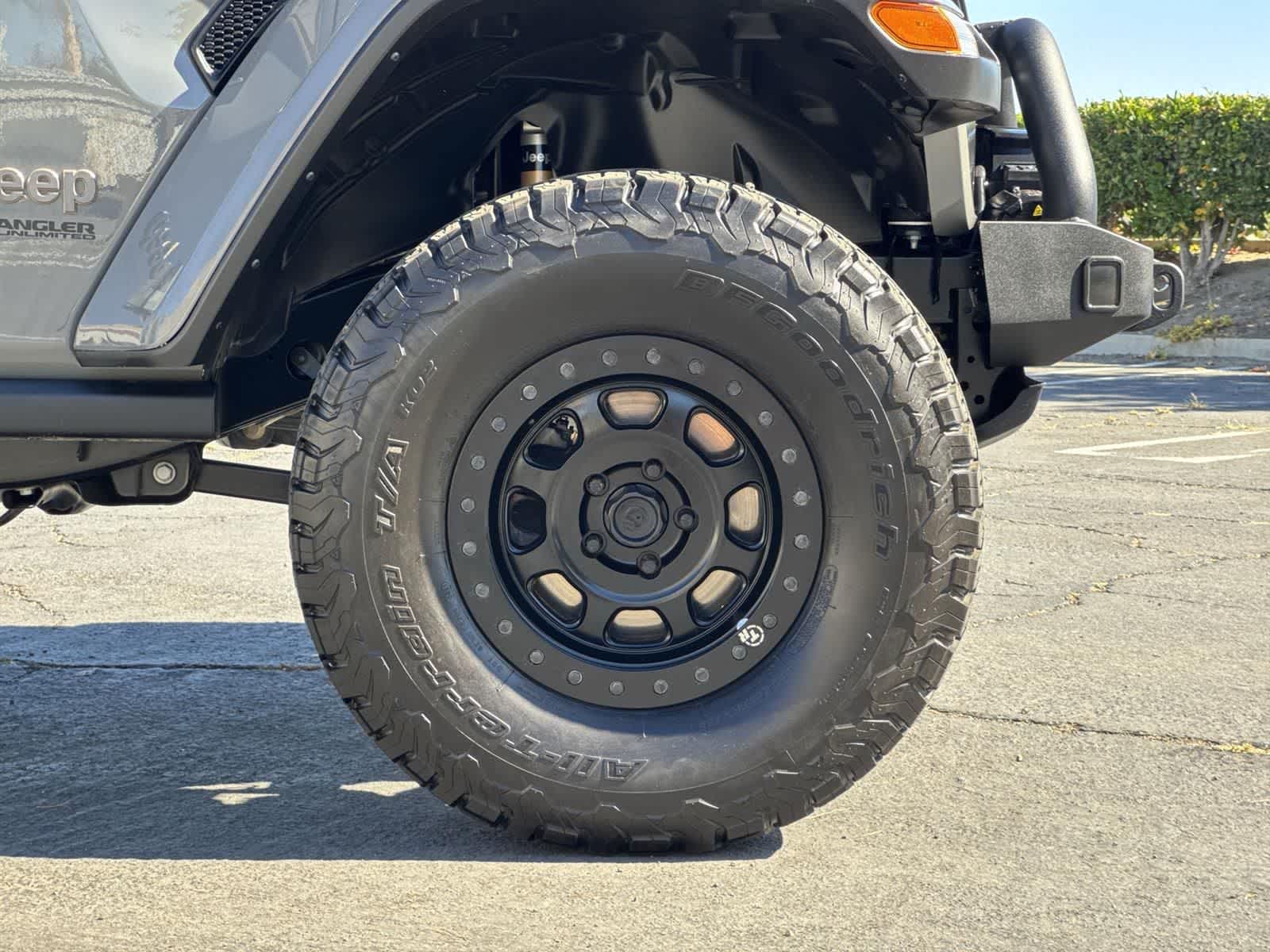 Thumbnail: 2021 Jeep Wrangler - 40