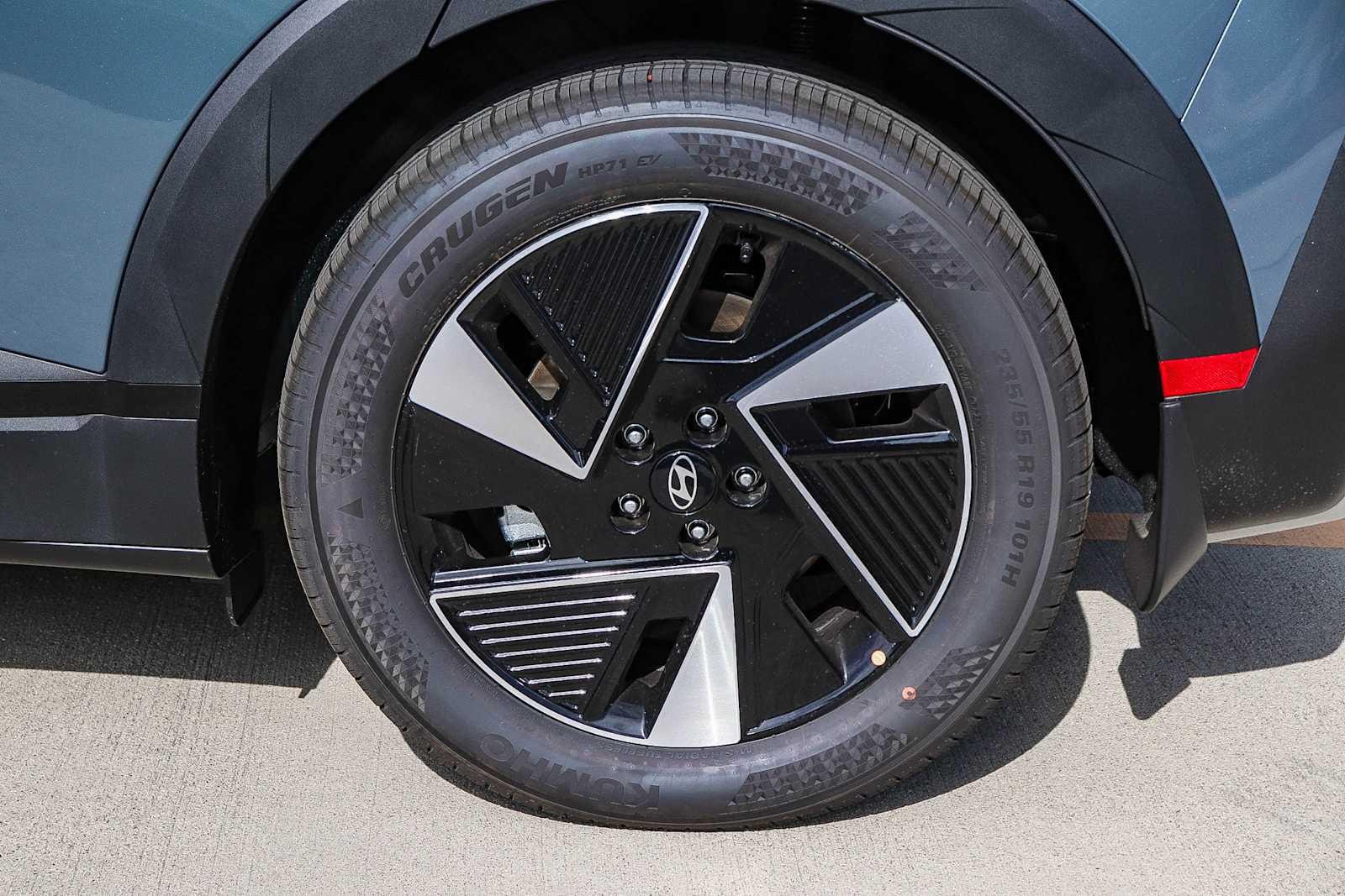 Thumbnail: 2026 Hyundai Ioniq 5 - 11