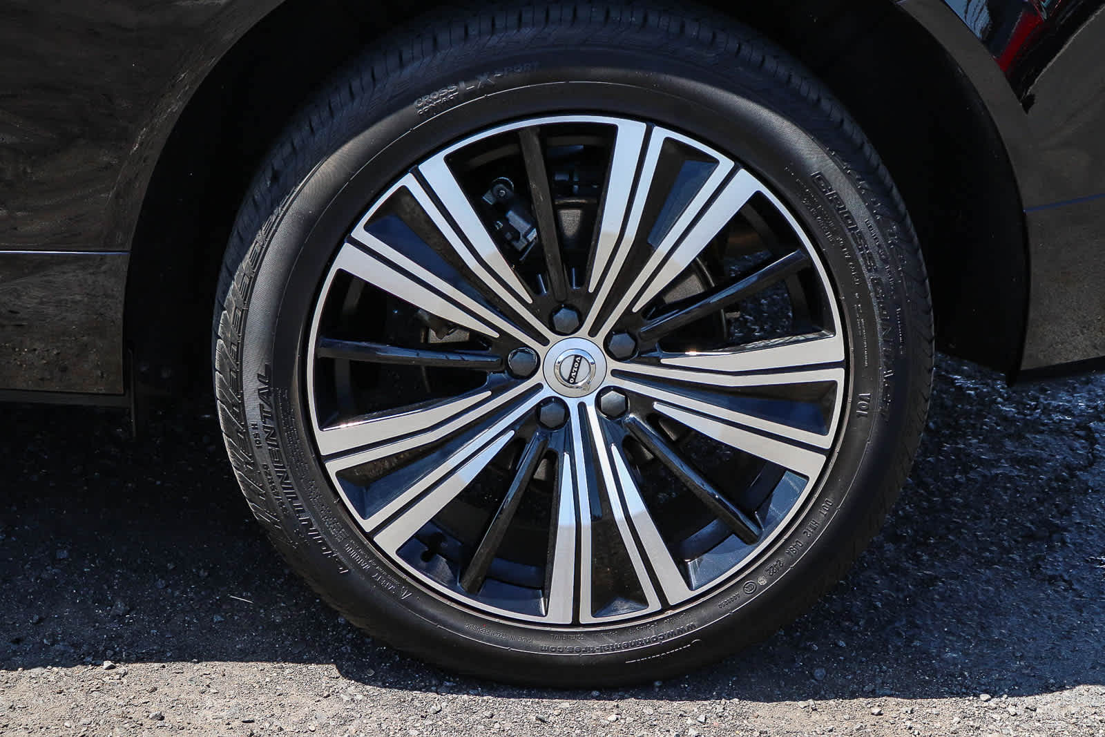 Thumbnail: 2023 Volvo XC60 - 11