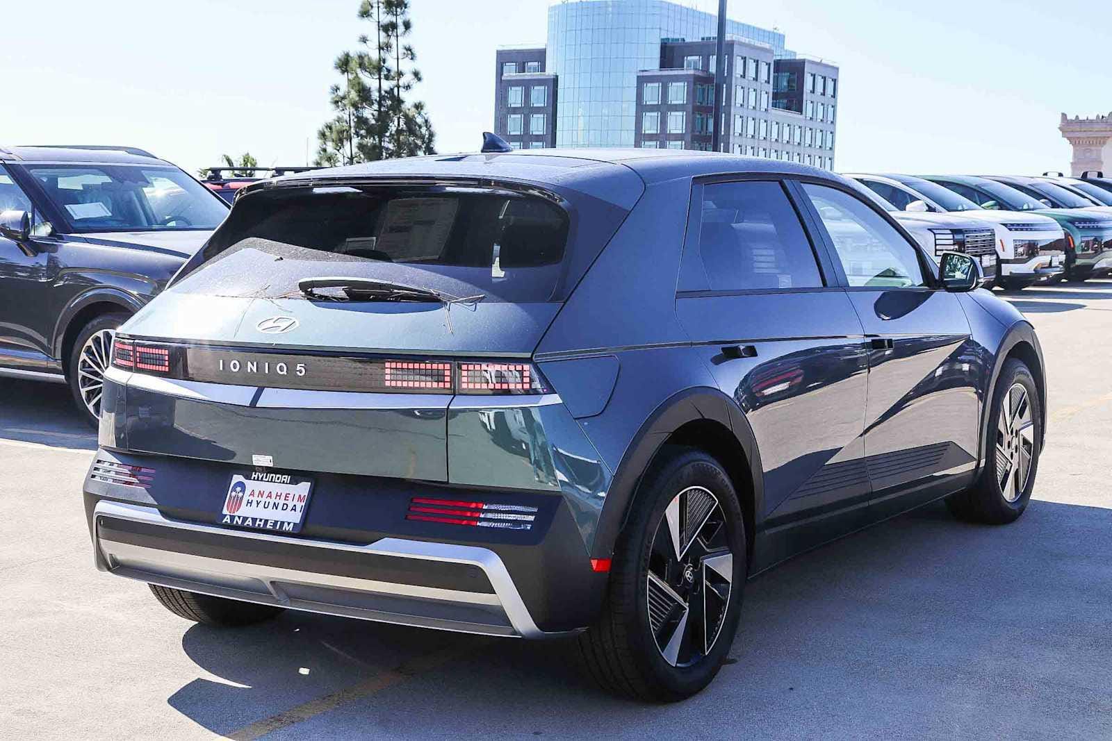 Thumbnail: 2026 Hyundai Ioniq 5 - 6