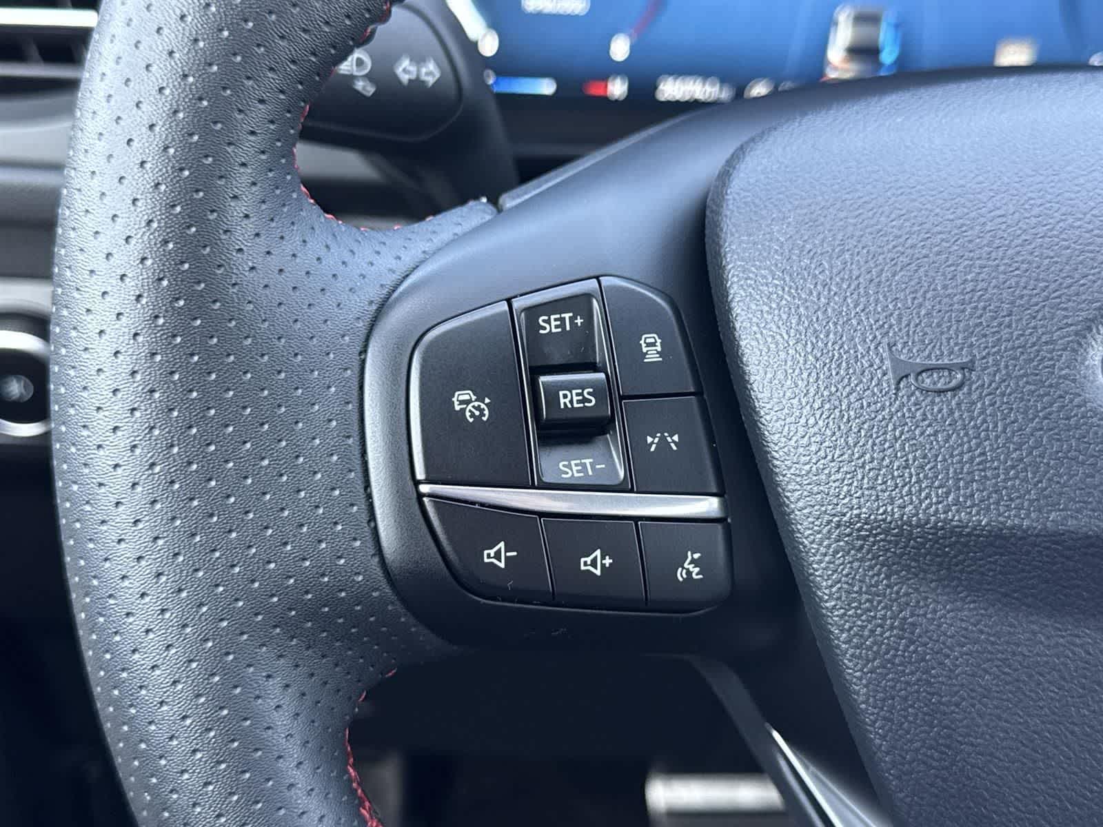 Thumbnail: 2024 Ford Escape - 11