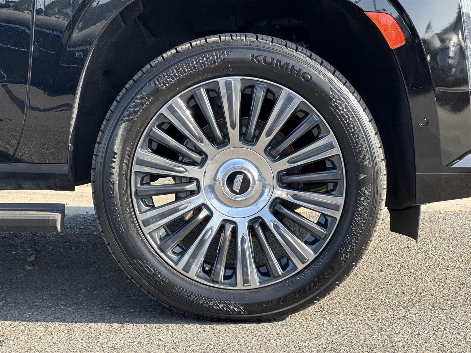 Thumbnail: 2022 Cadillac Escalade - 43