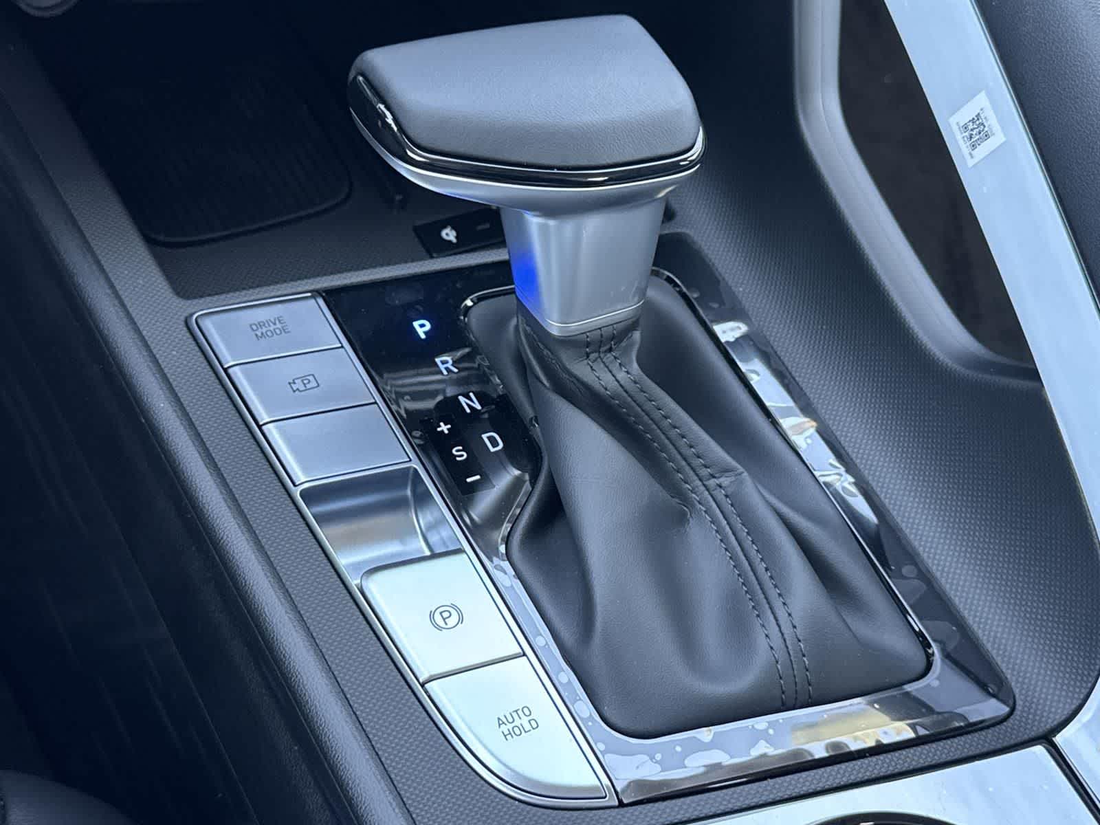 Thumbnail: 2025 Hyundai Elantra - 15