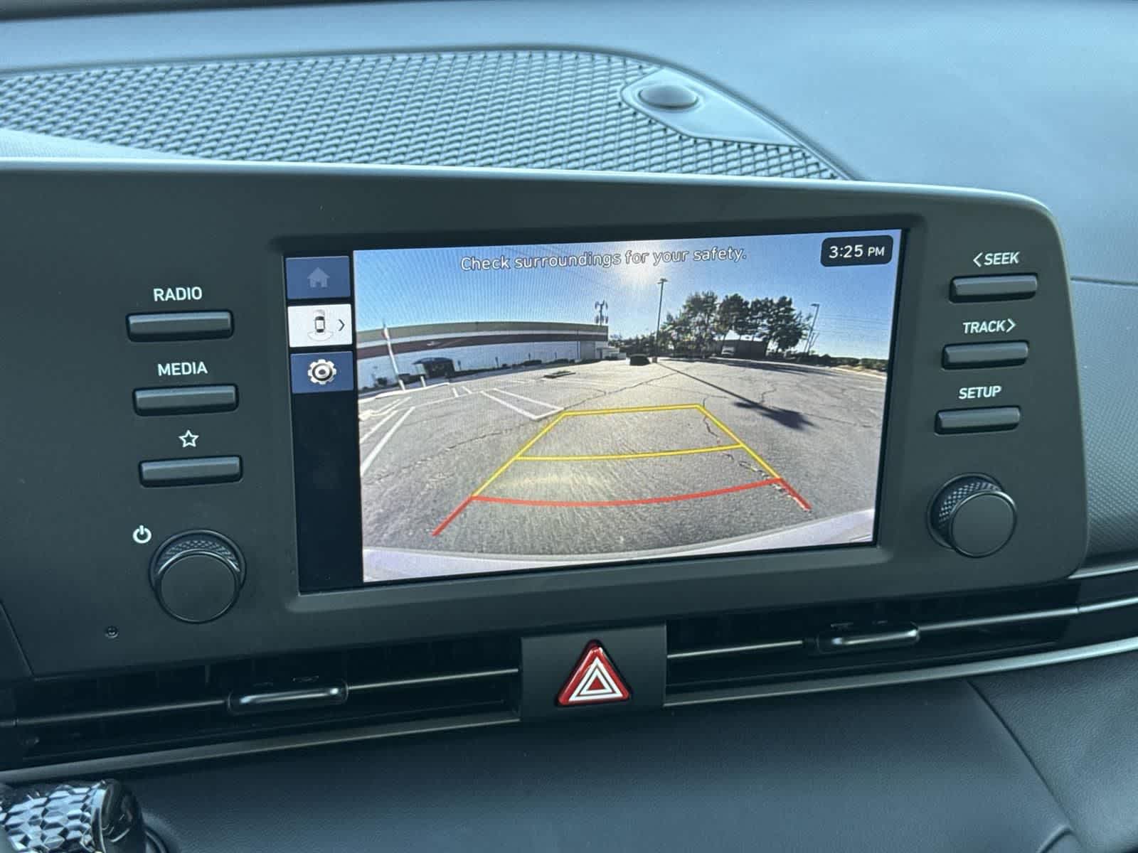 Thumbnail: 2025 Hyundai Elantra - 15